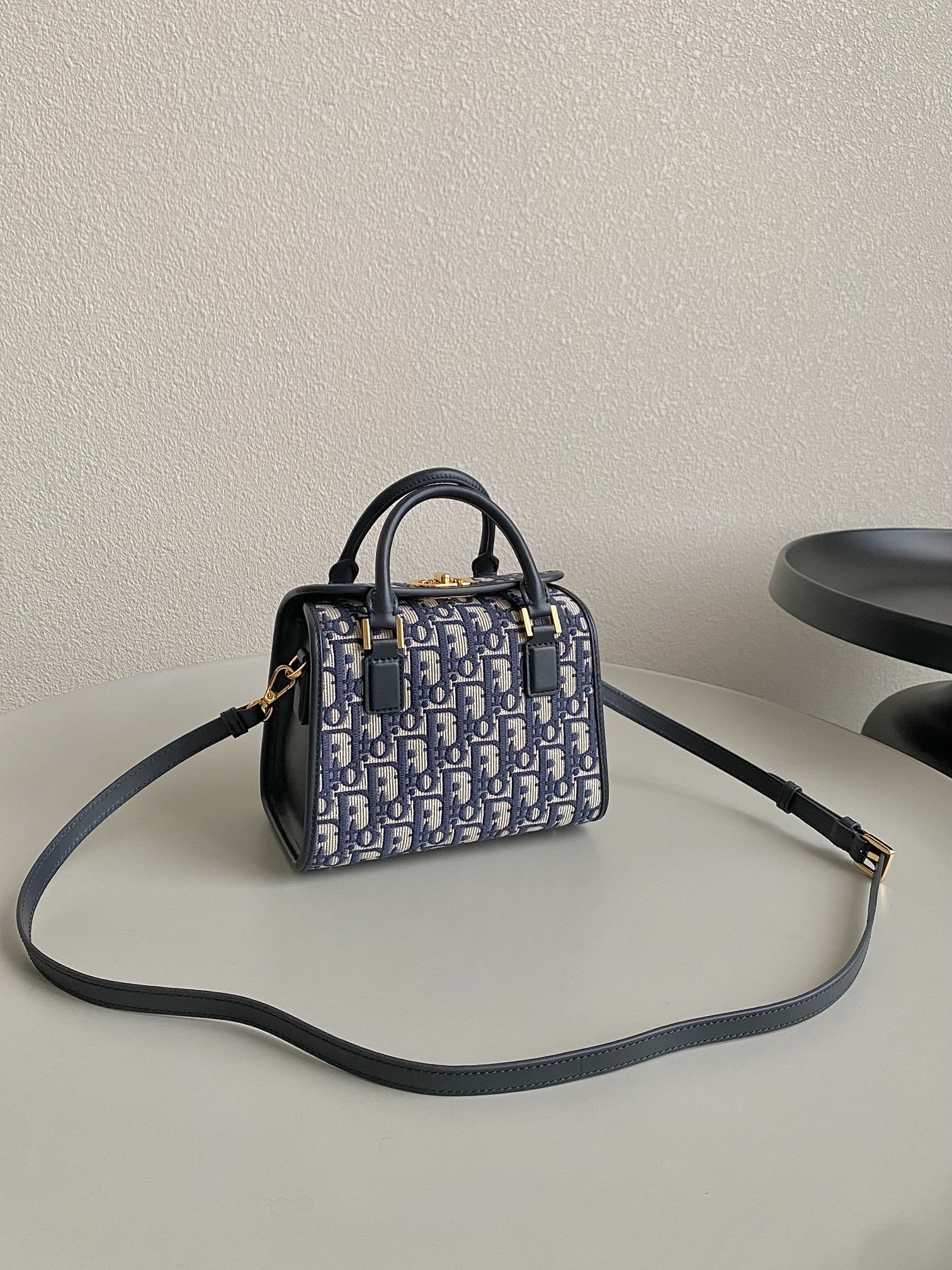 Diro Boston Tote-20×12.5×16.2CM