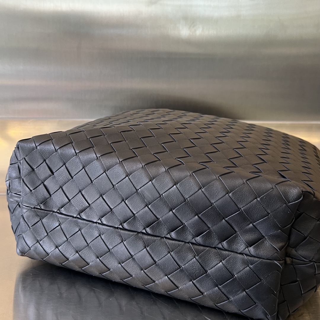 Bottega VenetaSardine Hobo Tote-41x40x10CM
