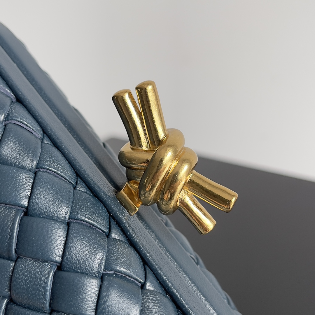 Bottega Veneta Knot Pouch-20.5*6*12.5CM