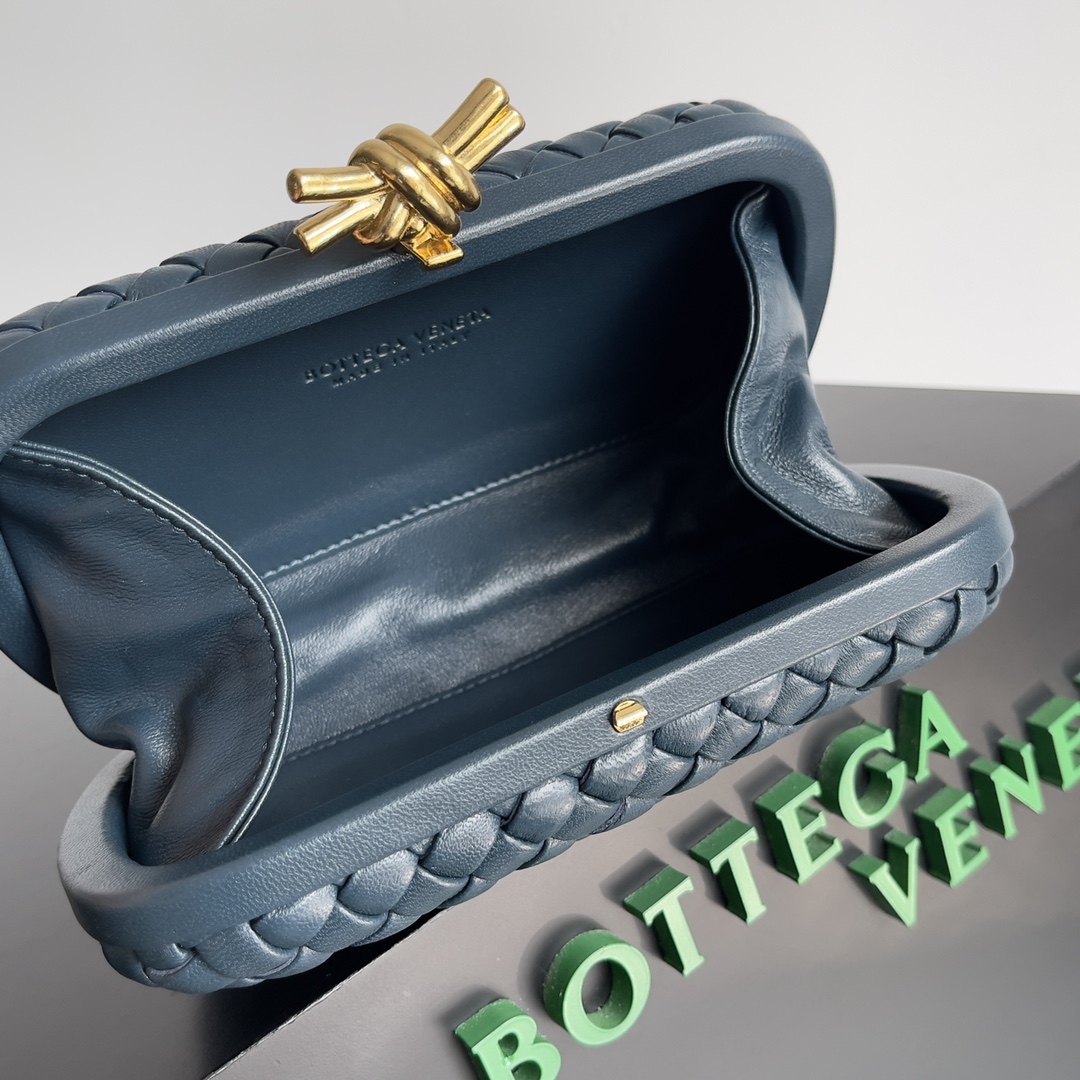 Bottega Veneta Knot Pouch-20.5*6*12.5CM