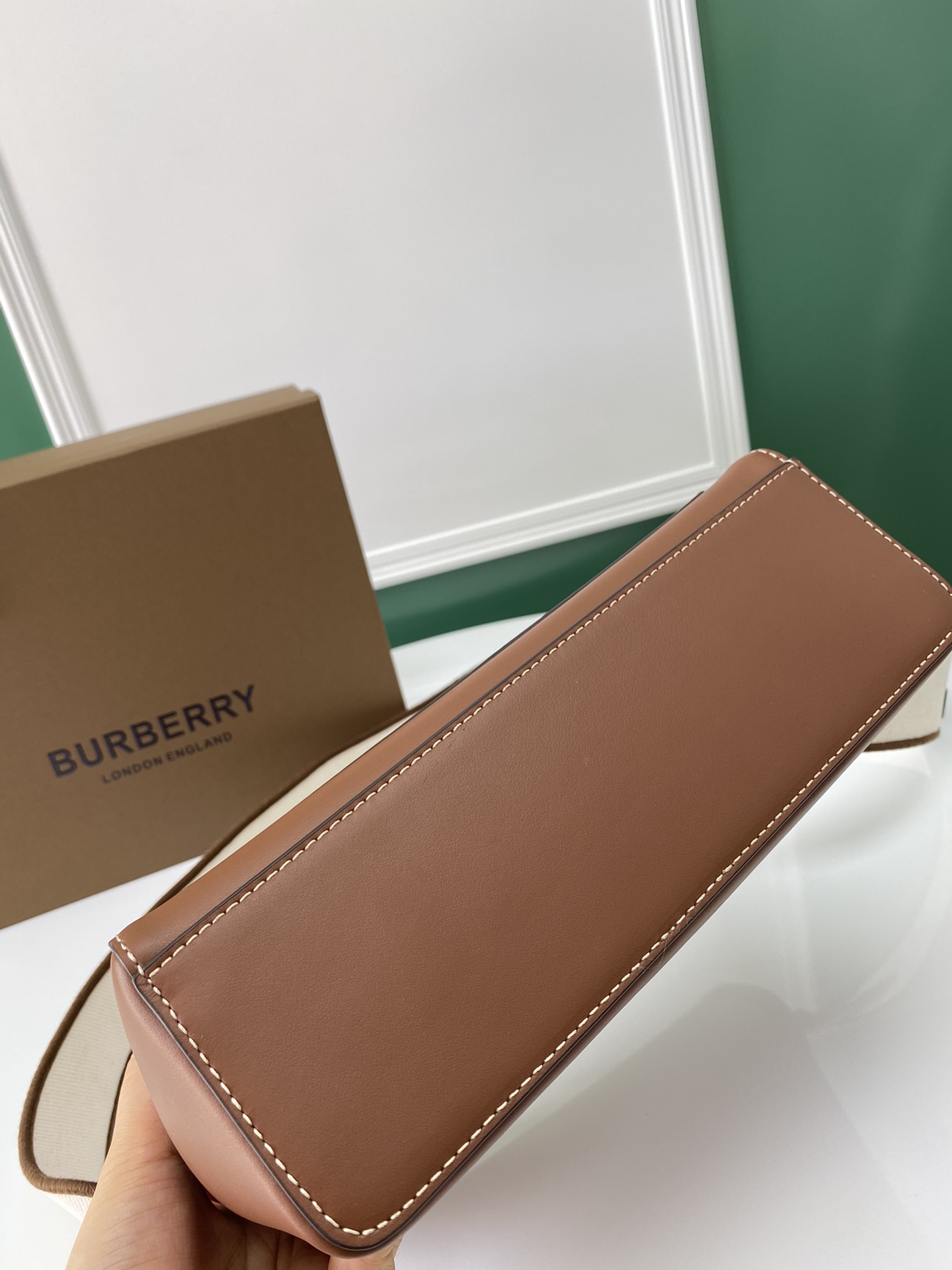 Burberry Vintage Bag-25 x 8.5 x 185CM