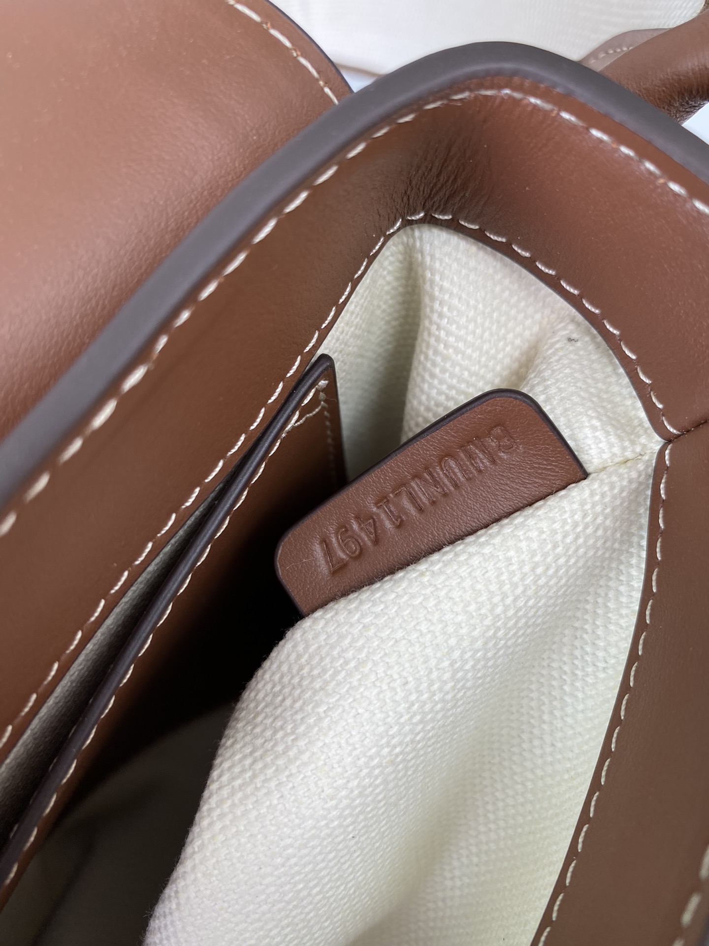 Burberry Vintage Bag-25 x 8.5 x 185CM