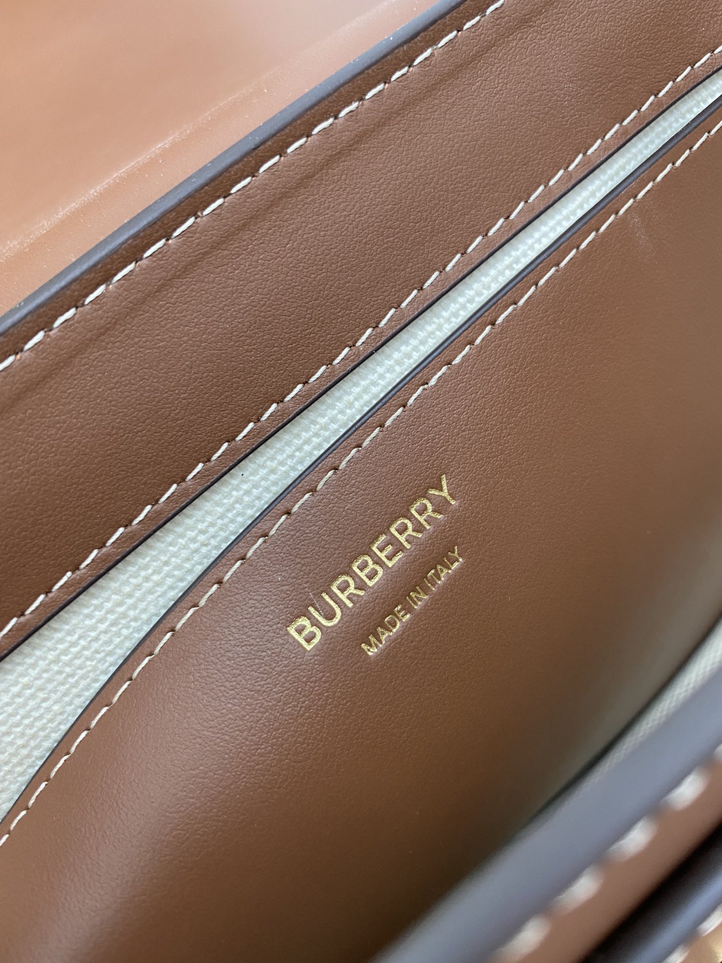 Burberry Vintage Bag-25 x 8.5 x 185CM