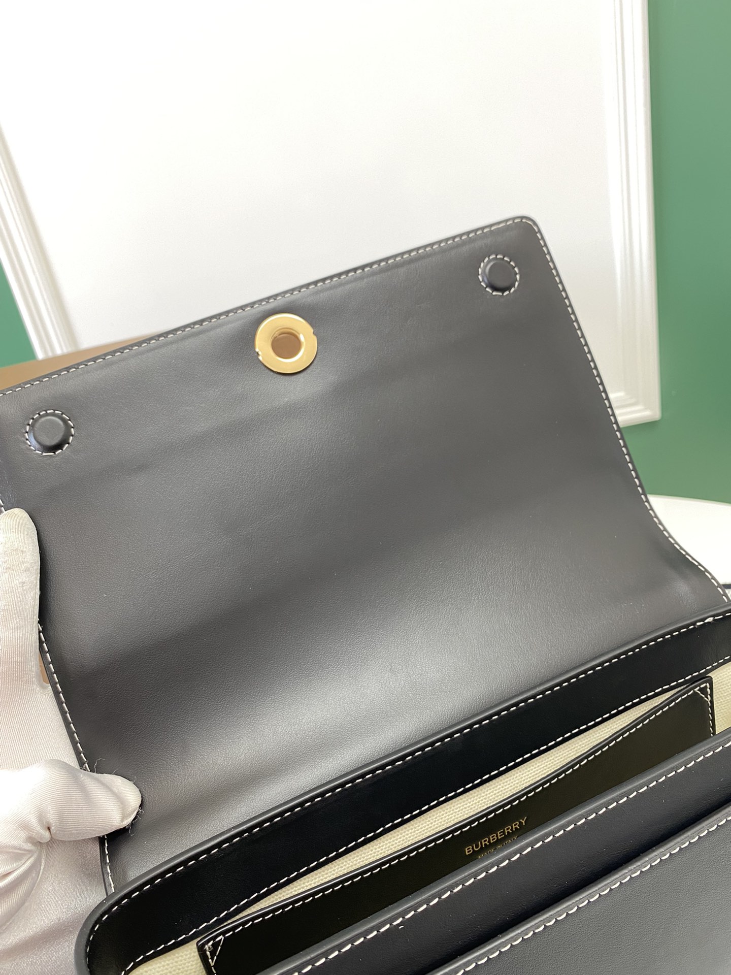 Burberry Vintage Bag-25 x 8.5 x 185CM