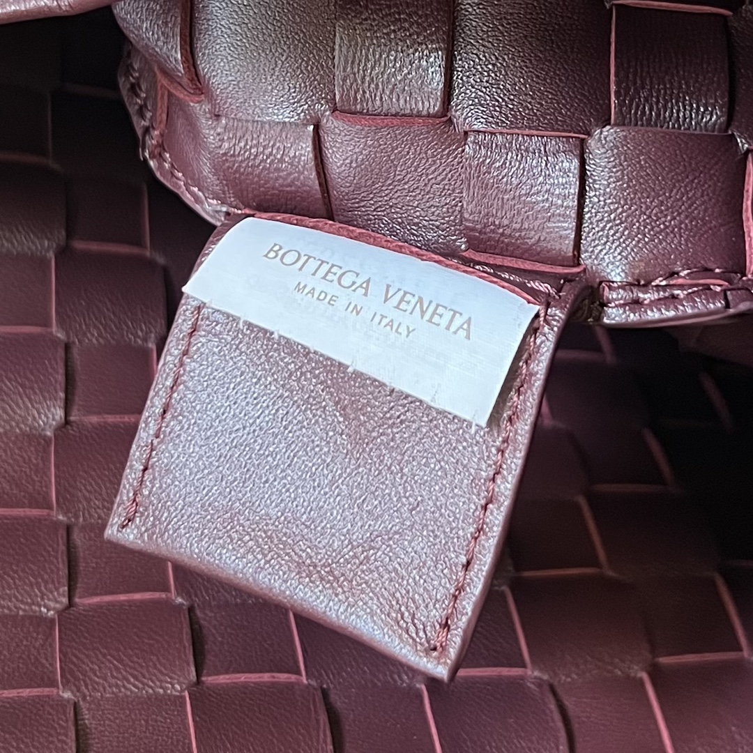 Bottega Veneta Sardine Bag-39x31x12CM