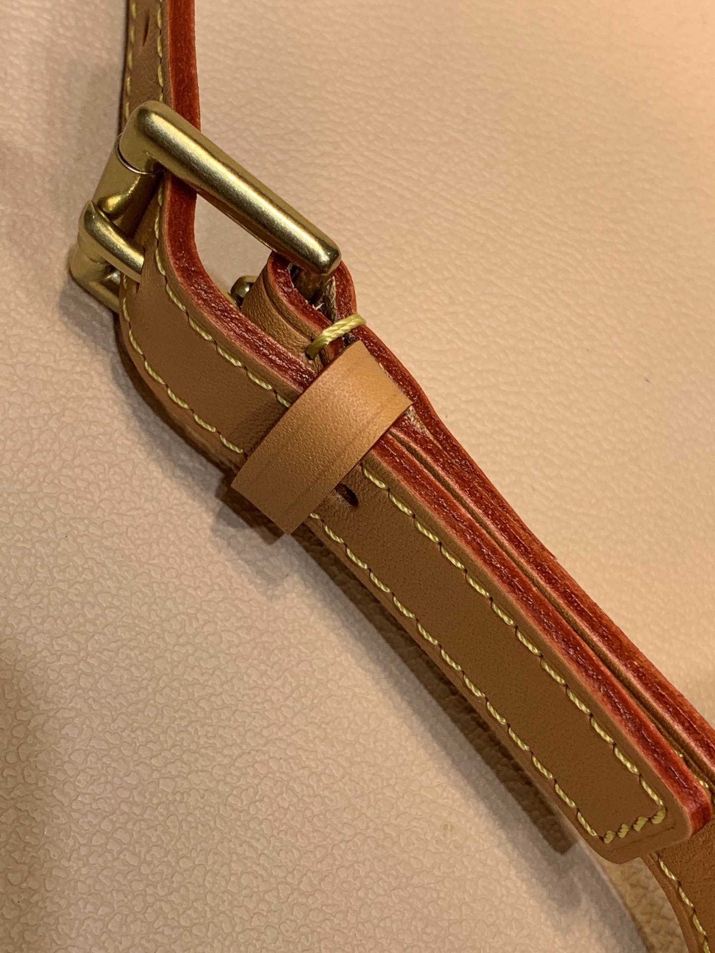 Louis Vuitton Pochette Croissant-26✖️13CM