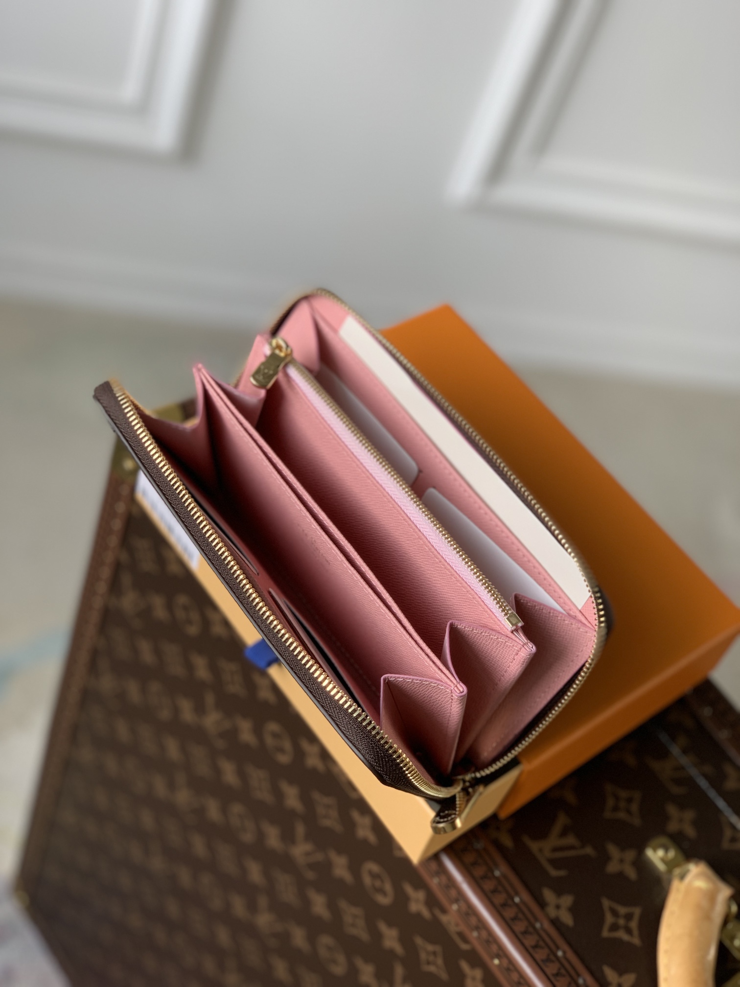 Louis Vuitton Zippy Wallet M60018-19.5 x 10.5 x 2.5CM