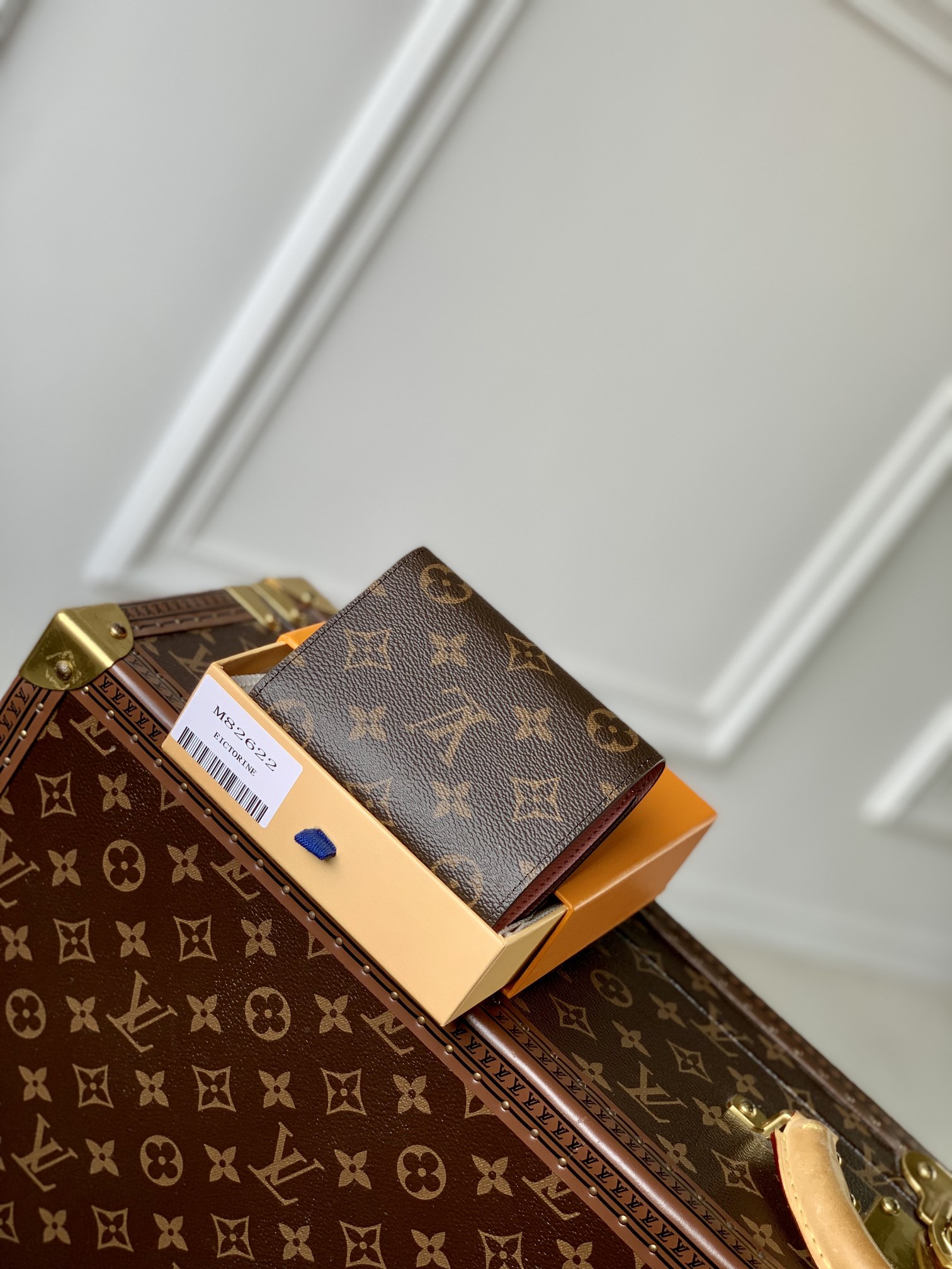 Louis Vuitton Victorine Wallet-M62472 -12*9.5*1.5CM
