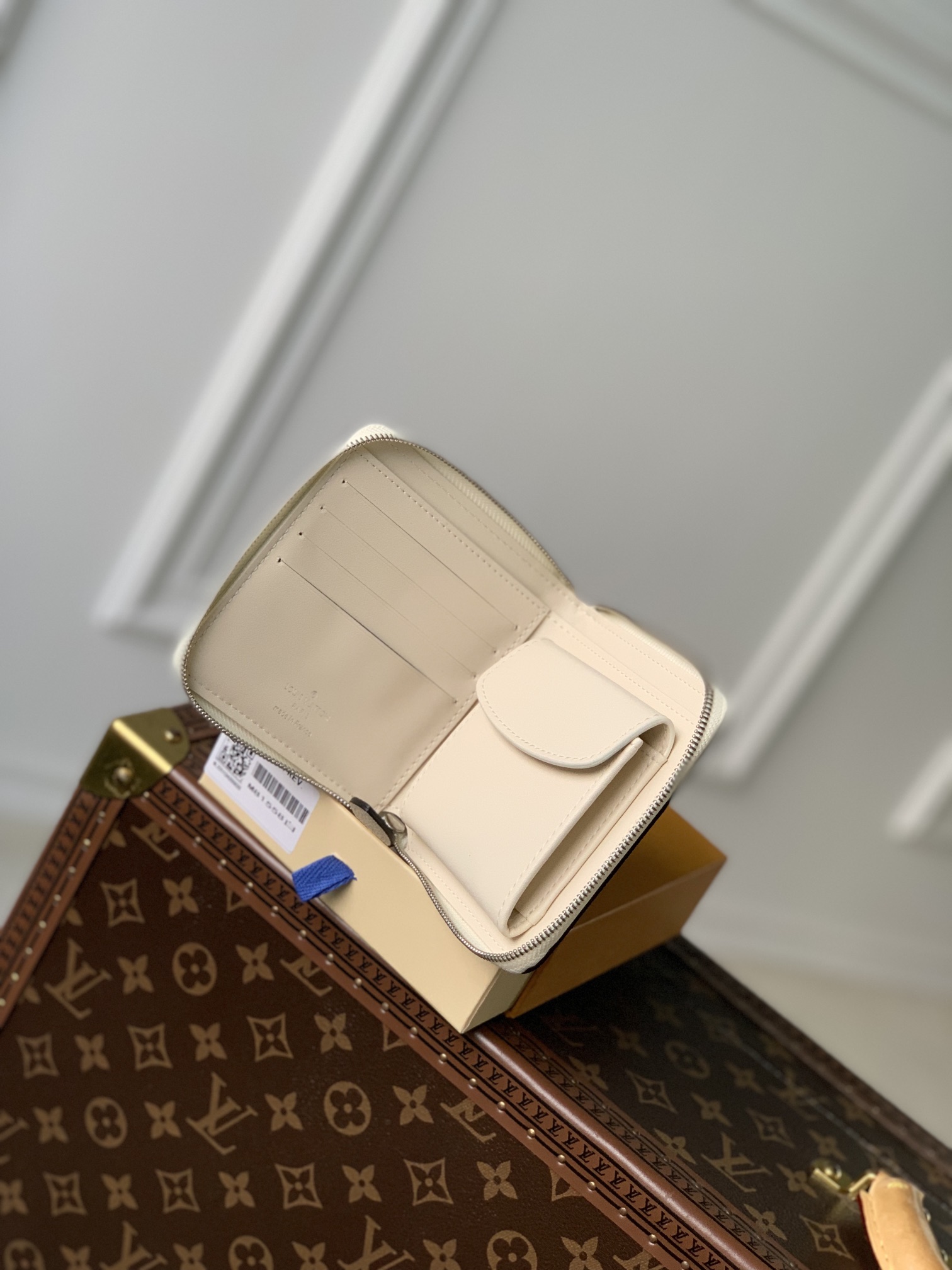 Louis Vuitton Wallet-M81558-11.5 x 10.5 x 2CM