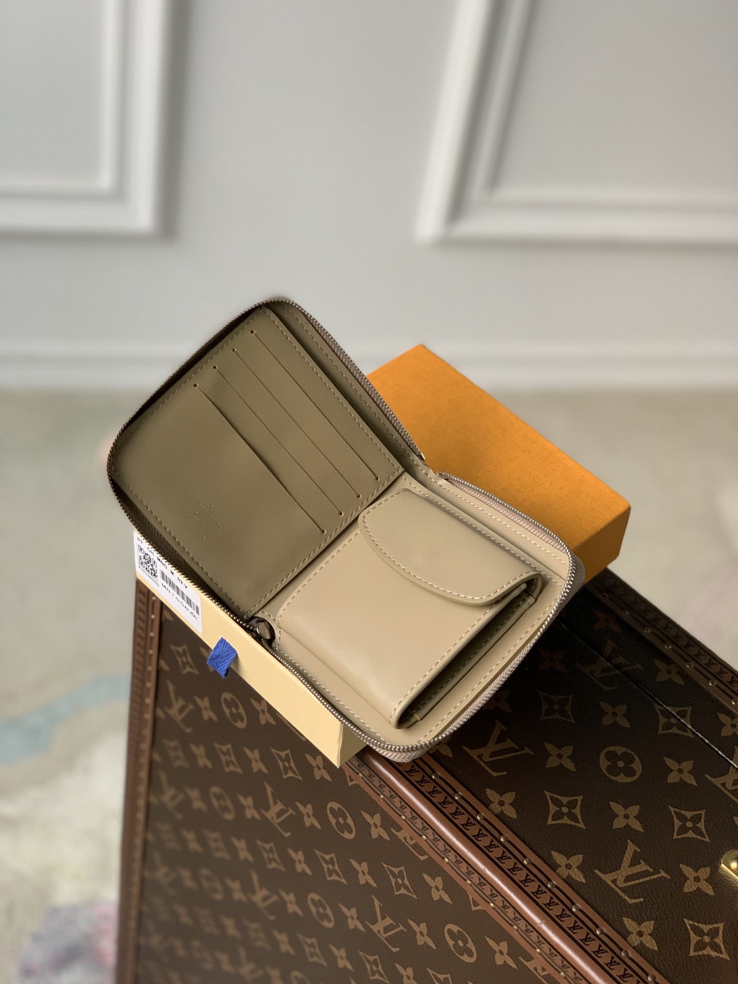 Louis Vuitton Wallet-M81558-11.5 x 10.5 x 2CM