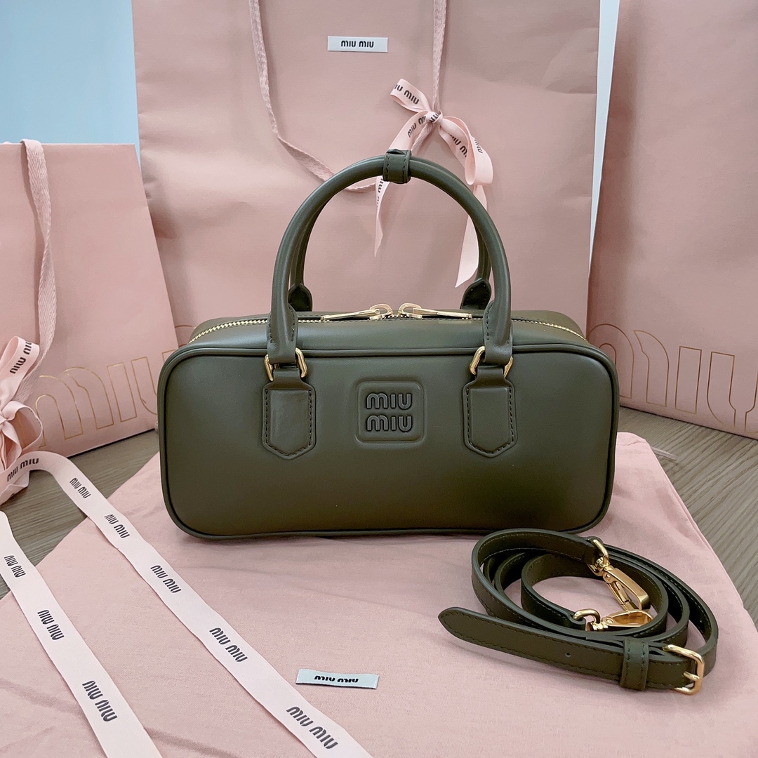 MiuMiu Bowling Bag-27X12X9CM