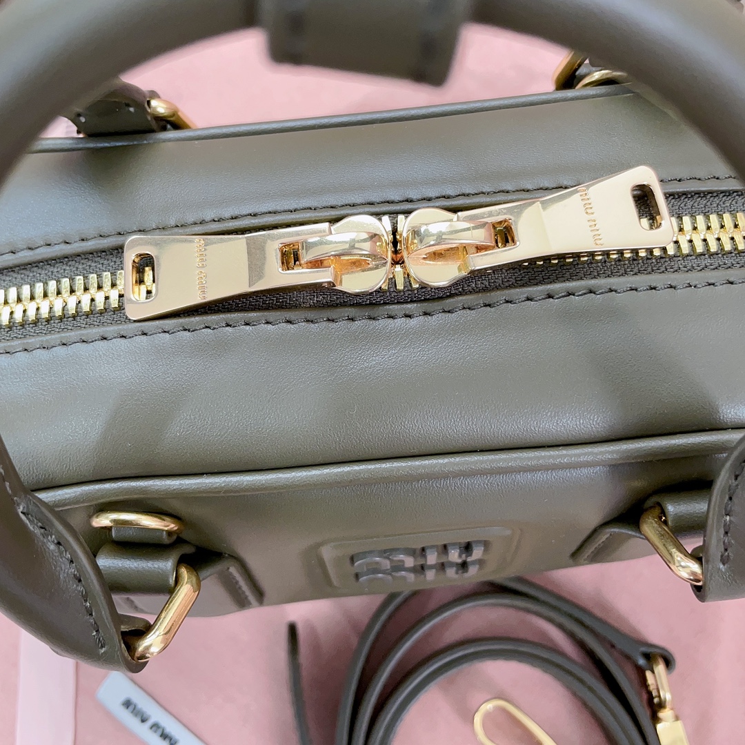 MiuMiu Bowling Bag-27X12X9CM
