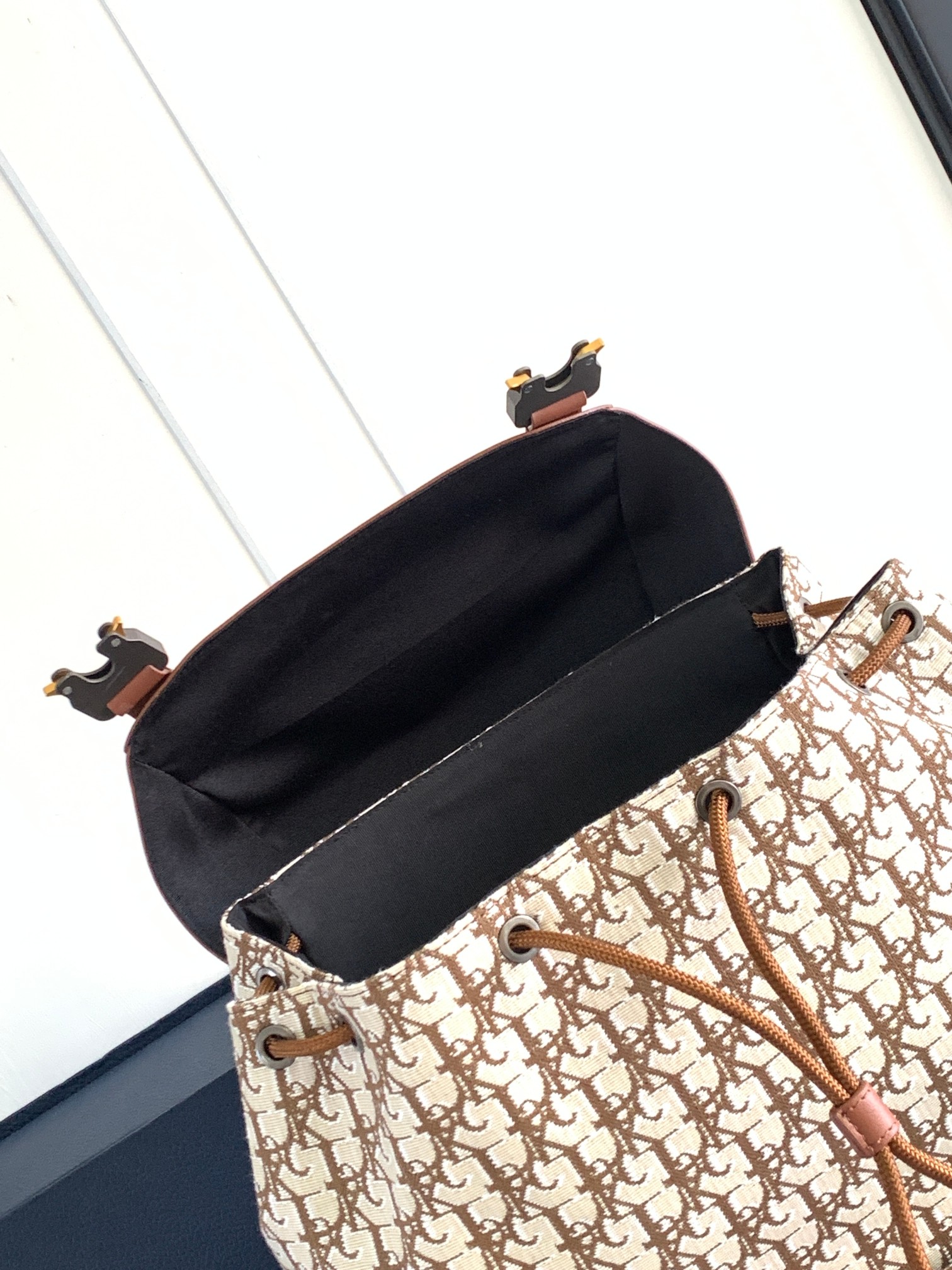 Diro Hit The Road Backpack-43 x 51 x 20CM