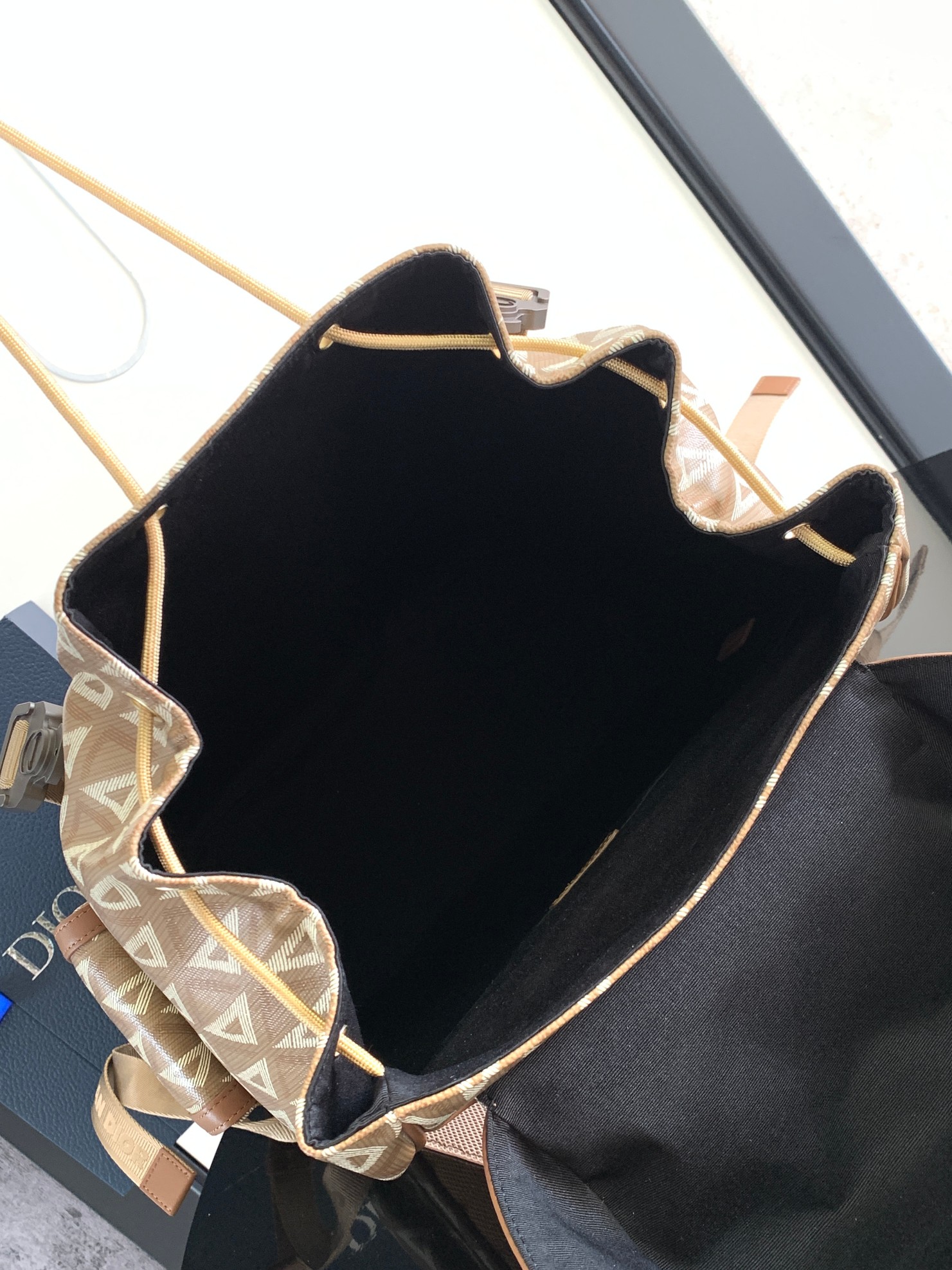 Diro Hit The Road Backpack-43 x 51 x 20CM
