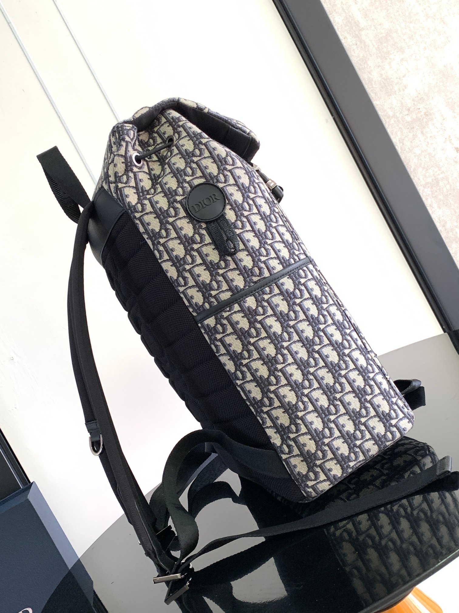 Diro Explorer Backpack-31 x 42.5 x 14.5 CM