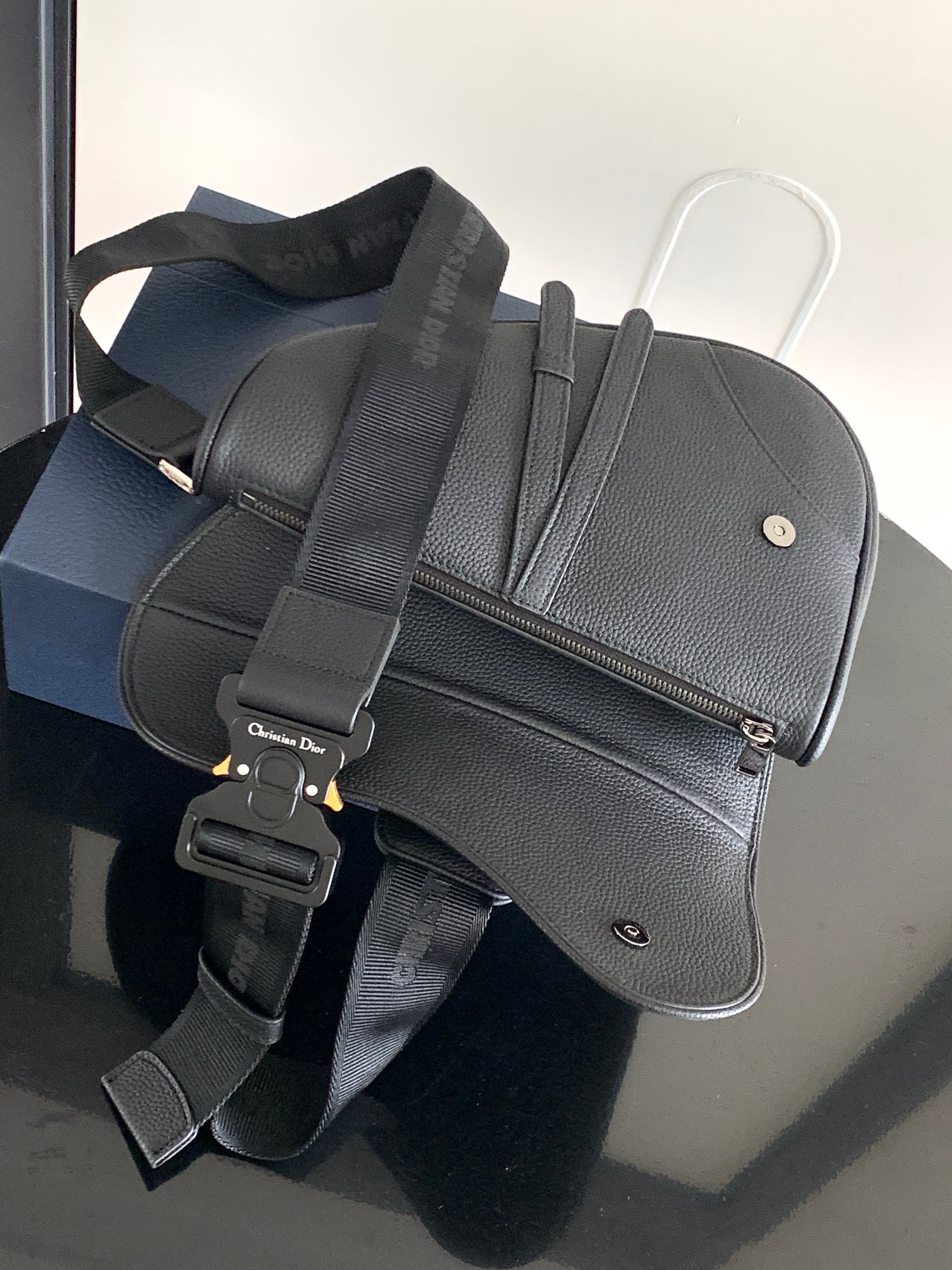 Diro&BY ERL Saddle Bag-26 x 19 x 4.5CM Diro&BY ERL Saddle Bag-26 x 19 x 4.5CM