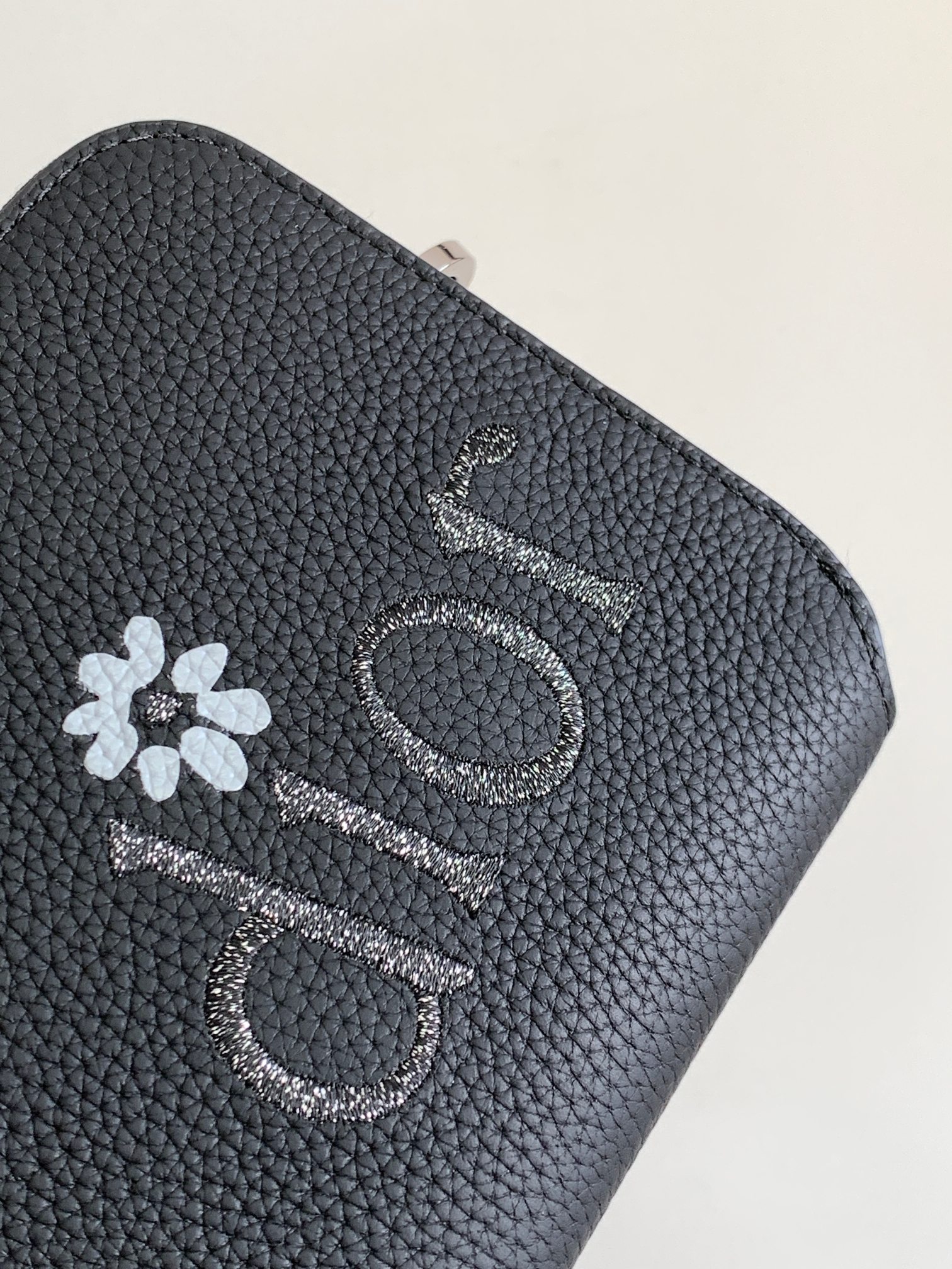 Diro&BY ERL Crossbody Bag-17 x 12.5 x 5CM