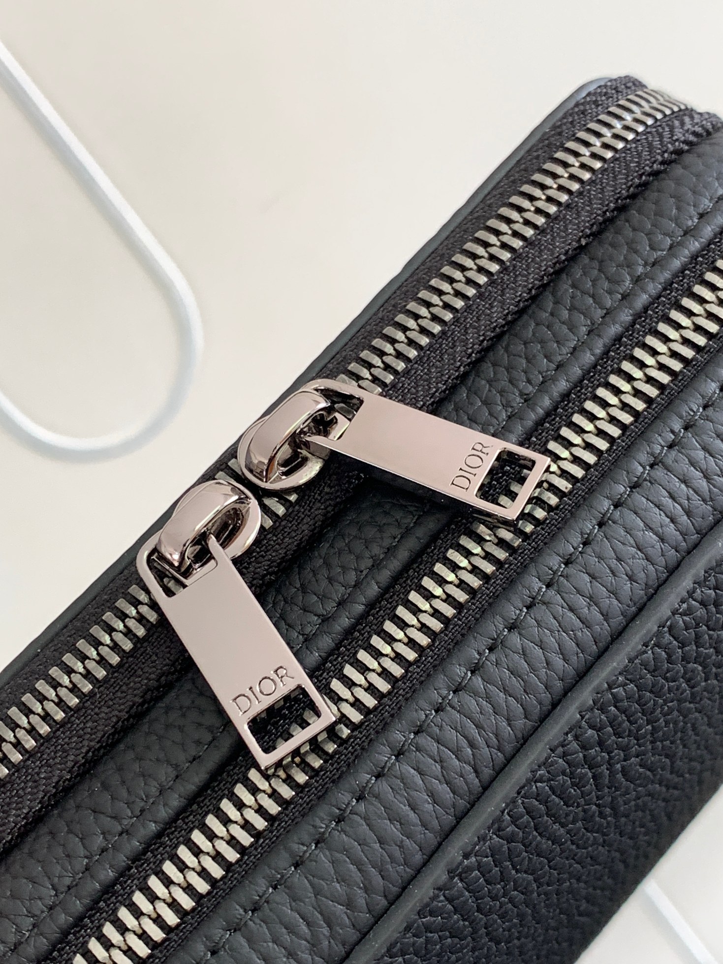 Diro&BY ERL Crossbody Bag-17 x 12.5 x 5CM