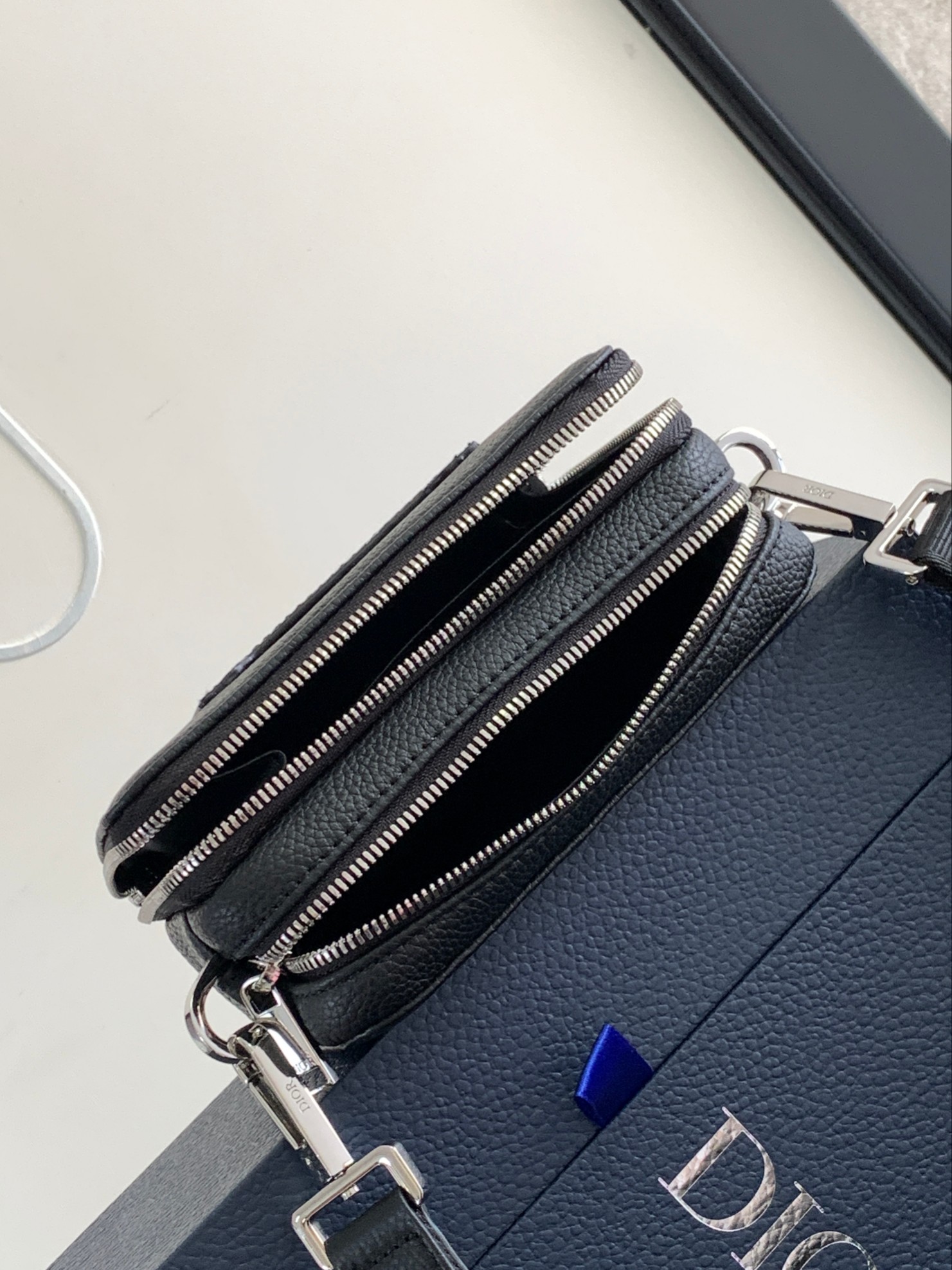 Diro Crossbody Bag-17 x 12.5 x 7CM
