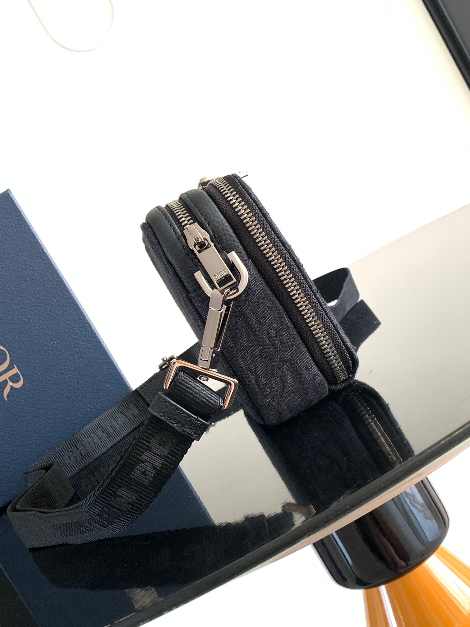 Diro Essentials Bag-17*12.5CM