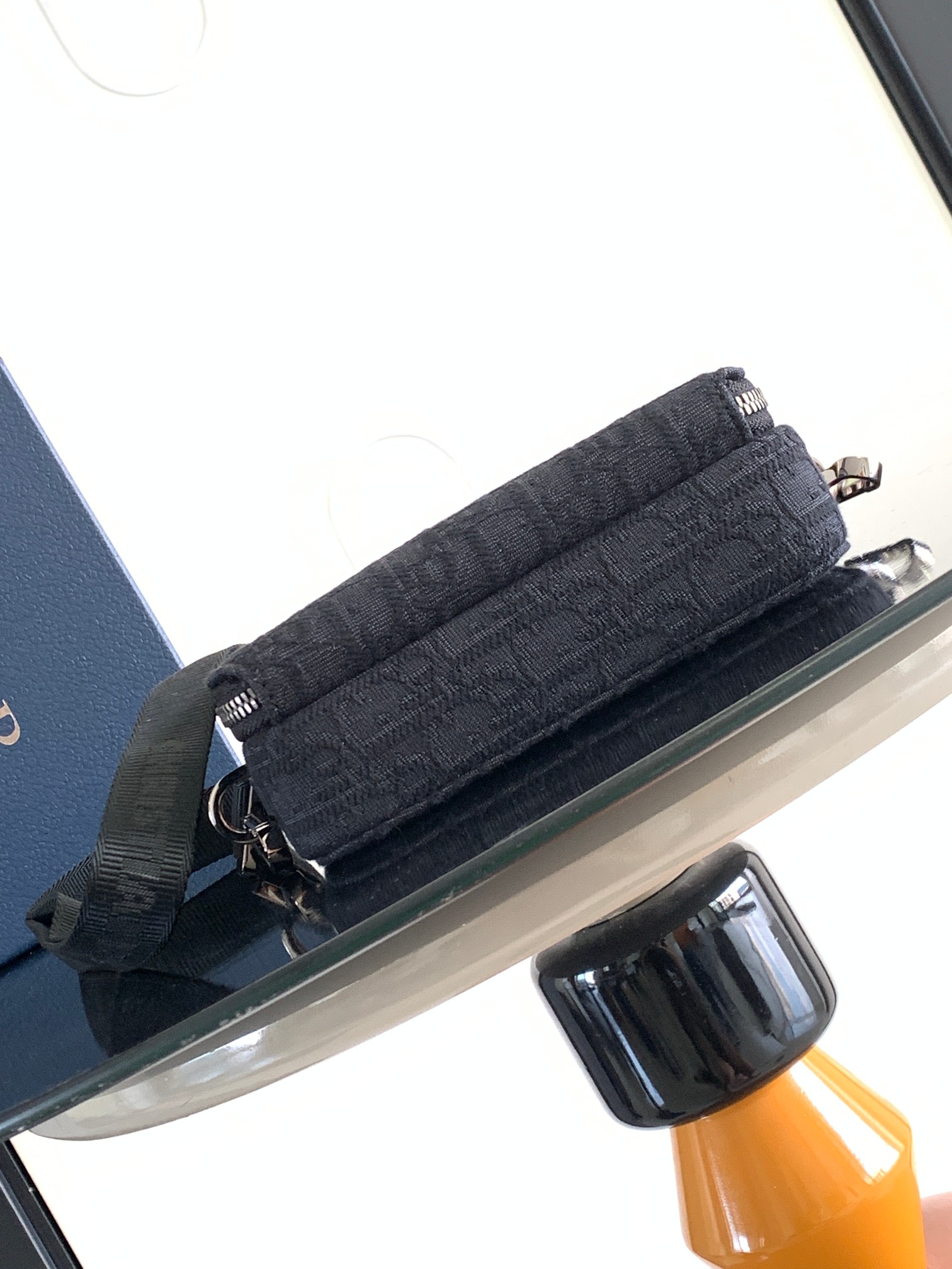 Diro Essentials Bag-17*12.5CM