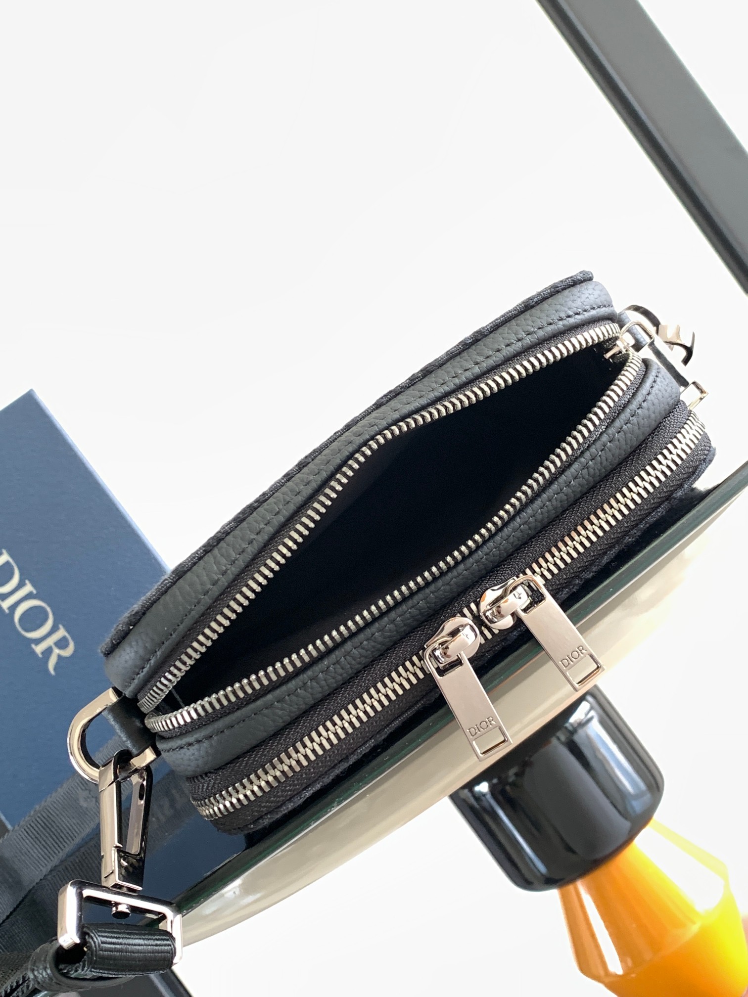 Diro Essentials Bag-17*12.5CM