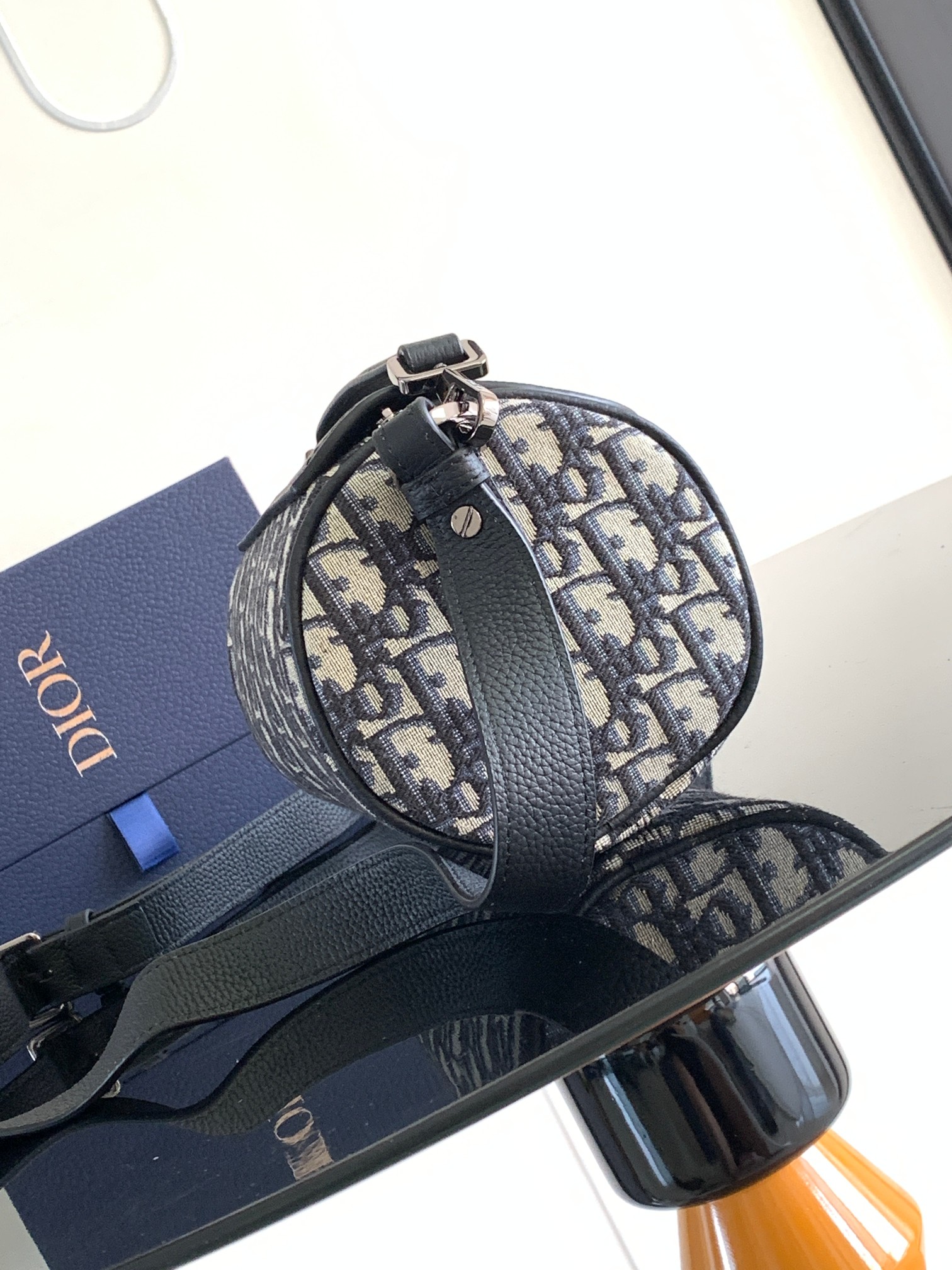 Diro Oblique Roller Barrel Crossbody Bag-21 x 12.5 x 12.5CM