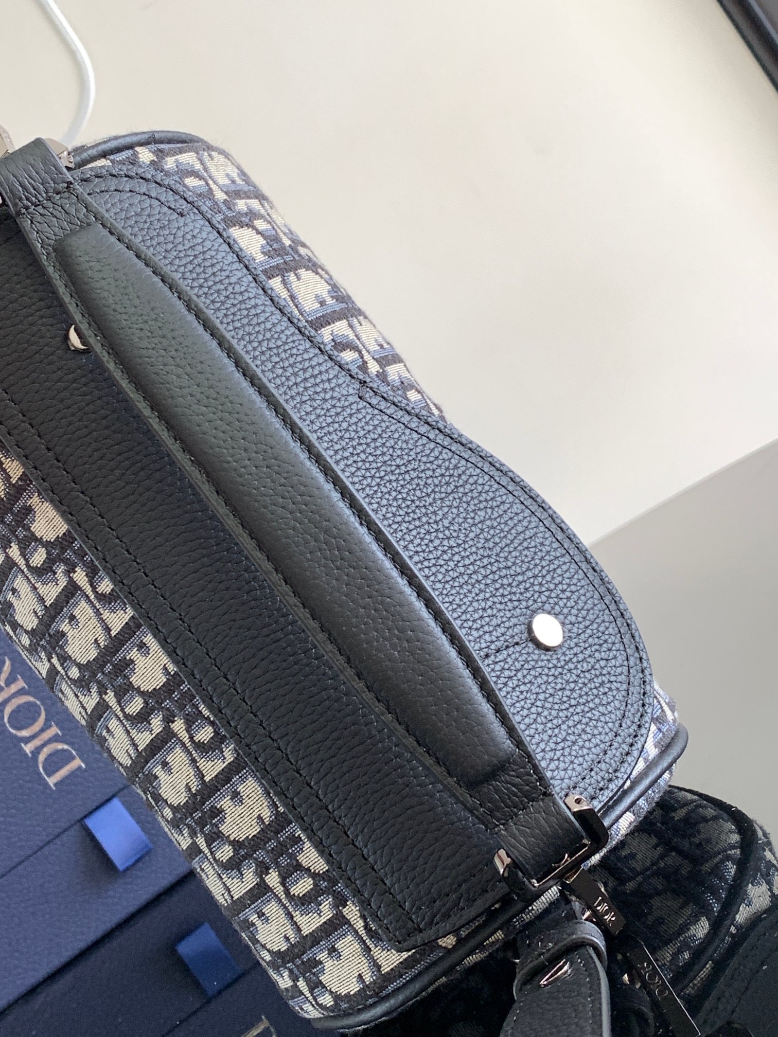 Diro Oblique Roller Barrel Crossbody Bag-21 x 12.5 x 12.5CM