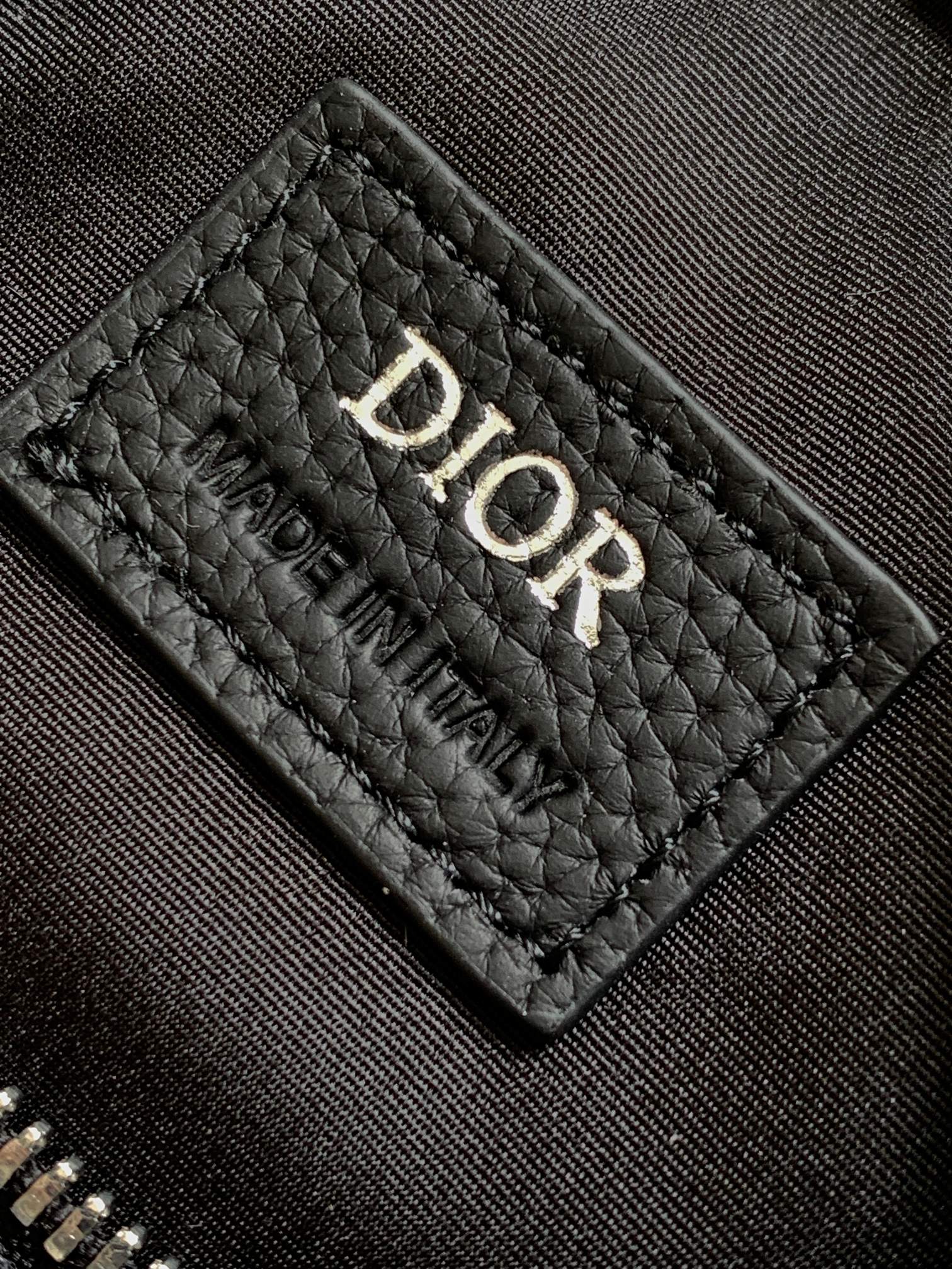 Diro Oblique Roller Barrel Crossbody Bag-17*11.5*11.5CM Diro Oblique Roller Barrel Crossbody Bag-17*11.5*11.5CM