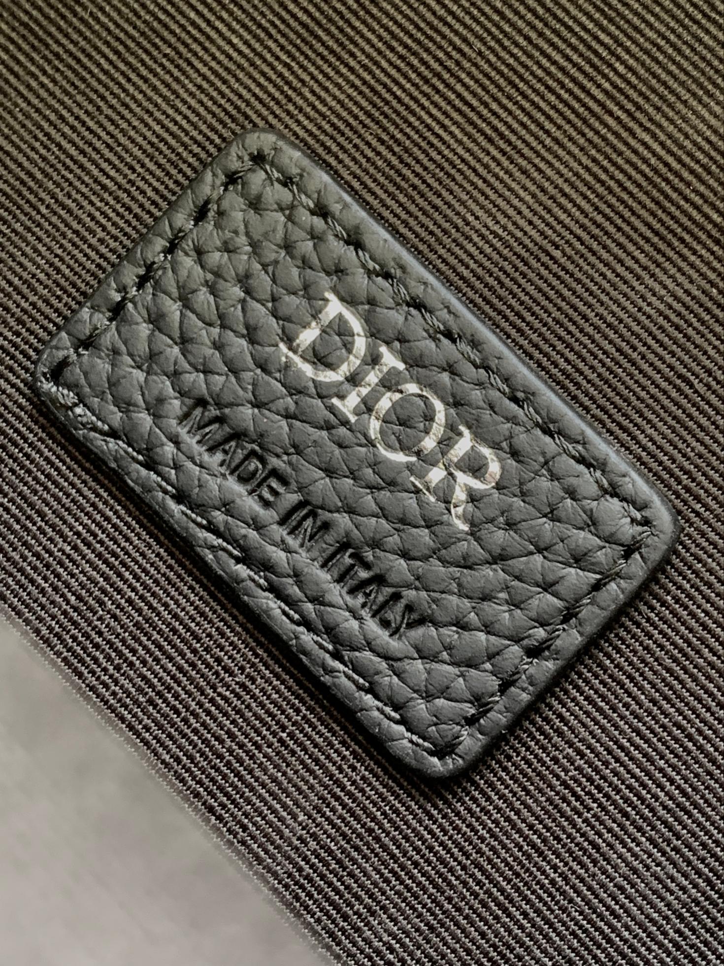 Diro Rider Handbags-10 x 17 x 5CM