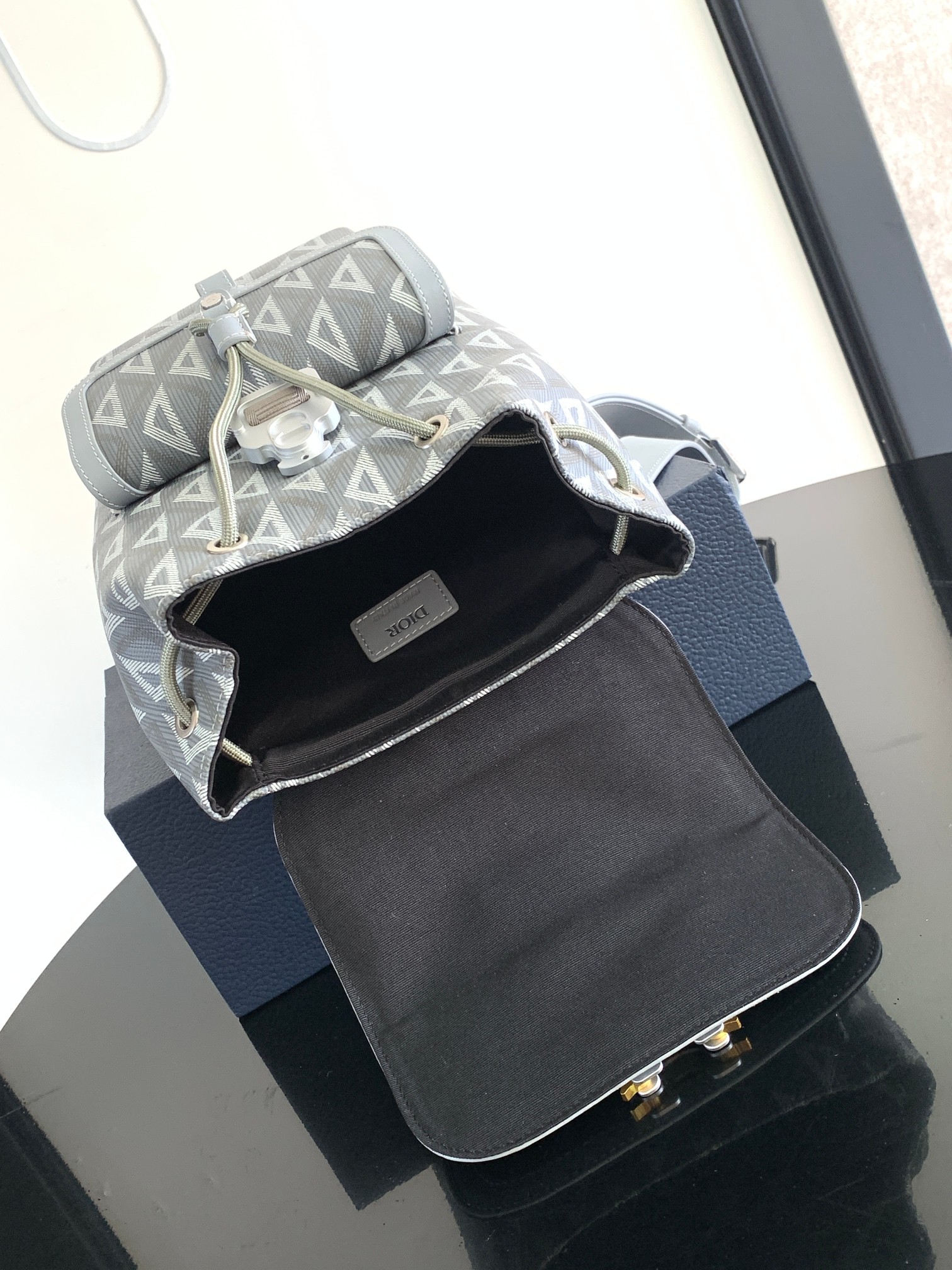 Diro Hit The Road Backpack-23 x 32 x 12CM