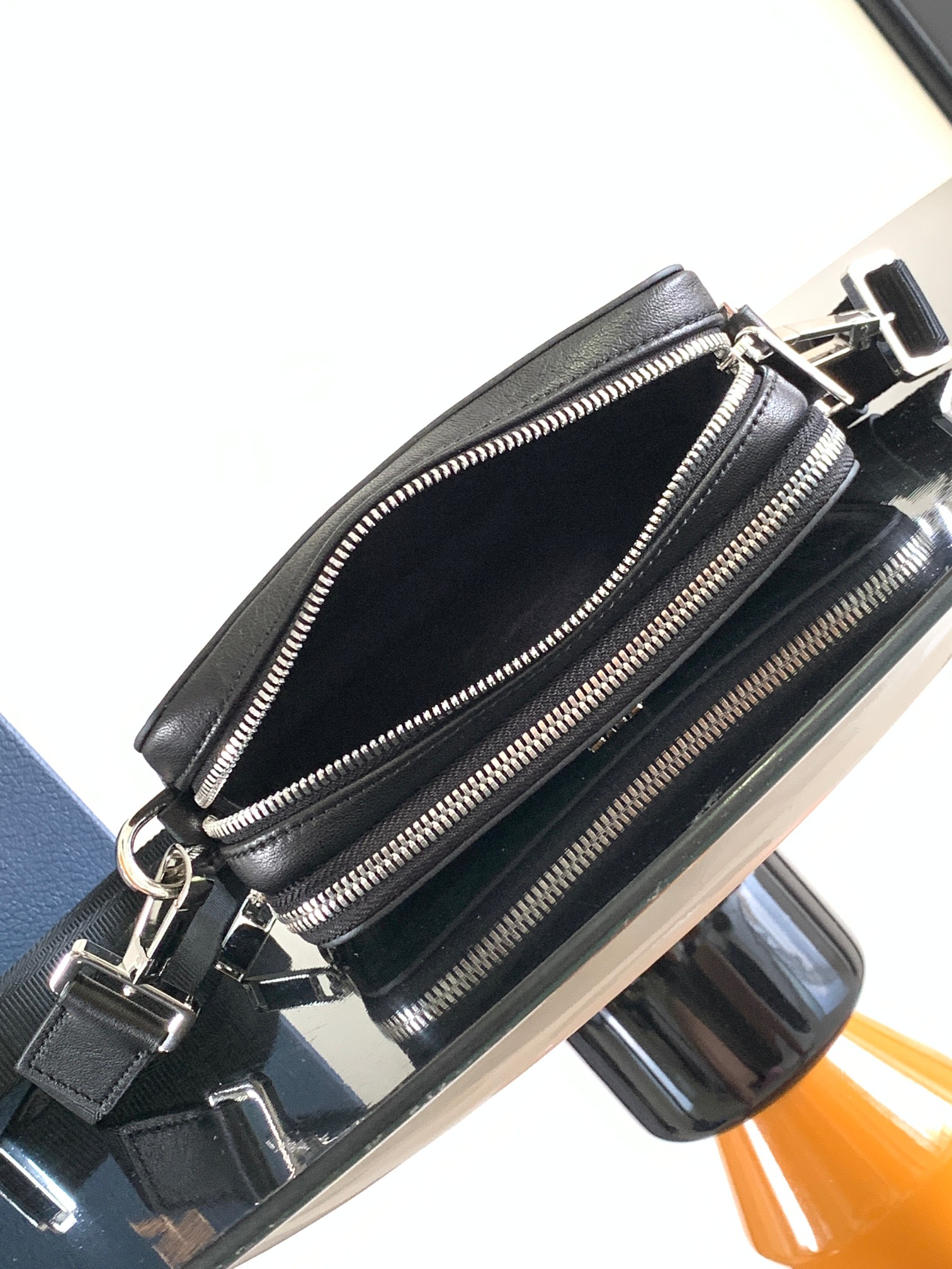 Diro Oblique HandleBag-17 x 12.5 x 55CM