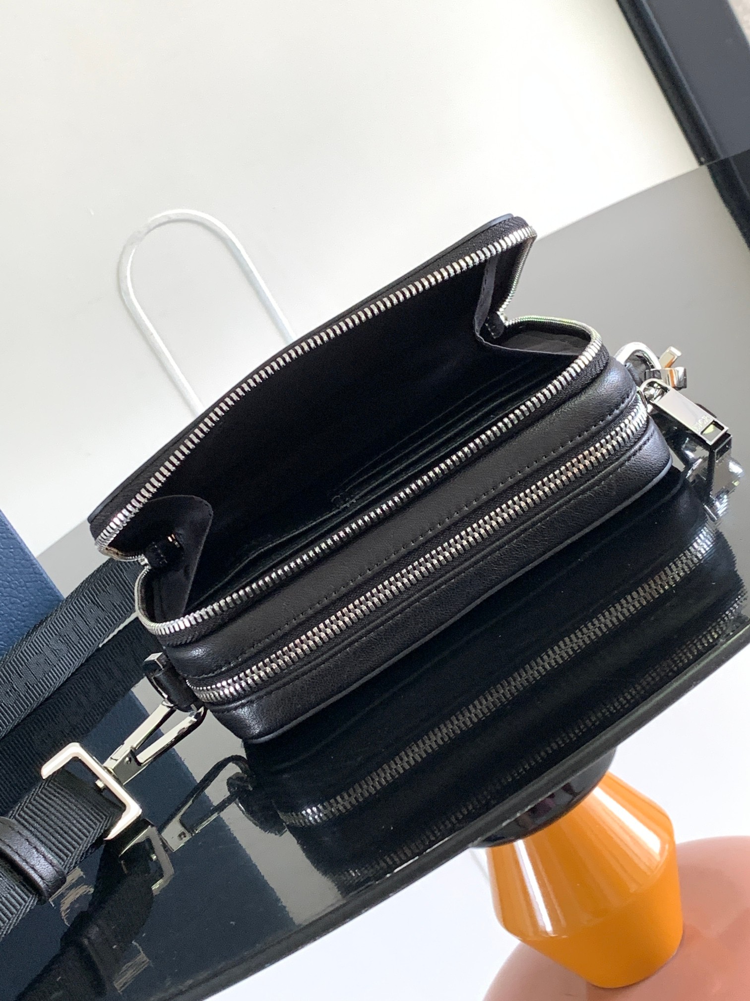 Diro Oblique HandleBag-17 x 12.5 x 55CM