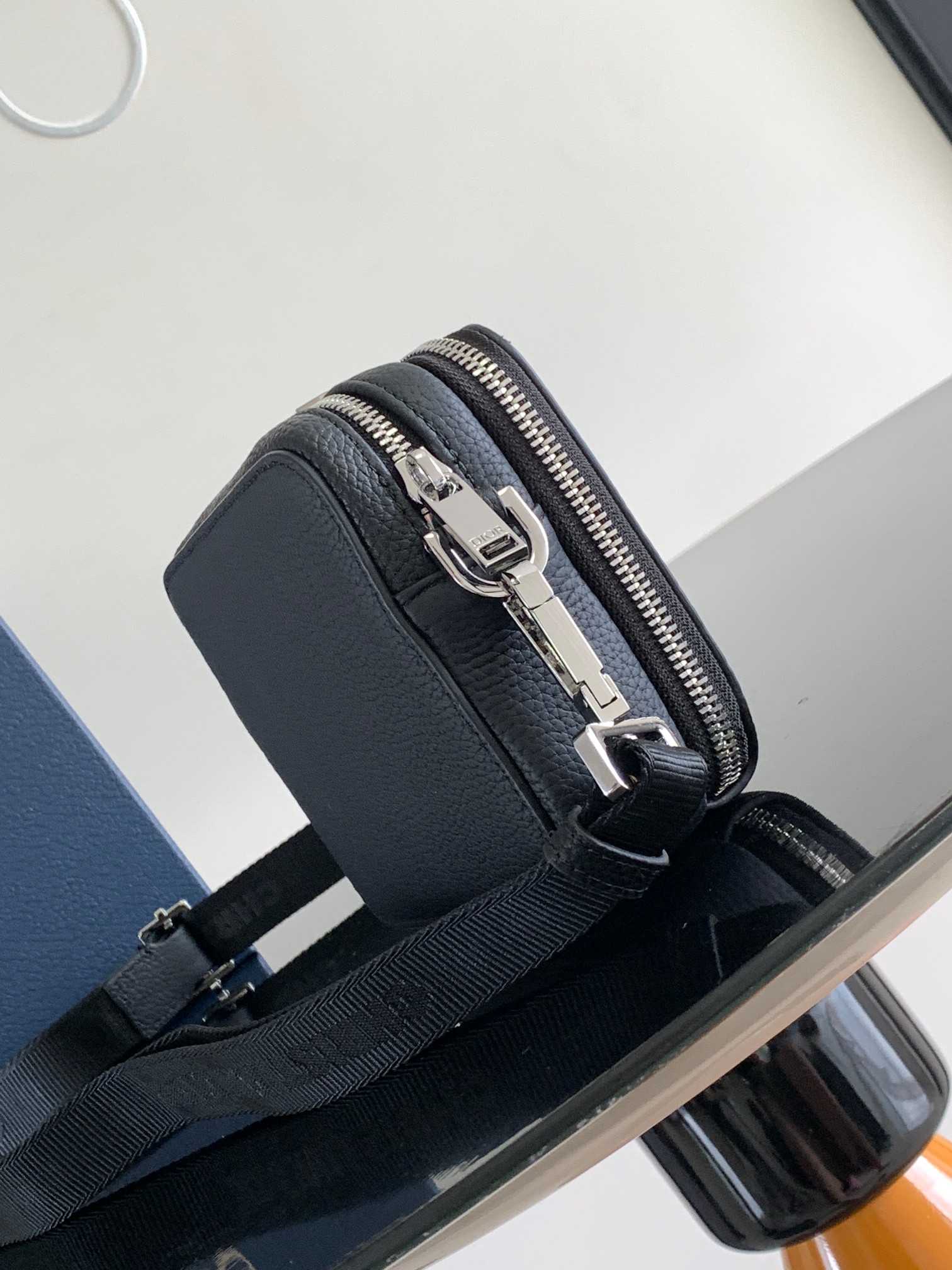 Diro Oblique HandleBag-17 x 12.5 x 55CM