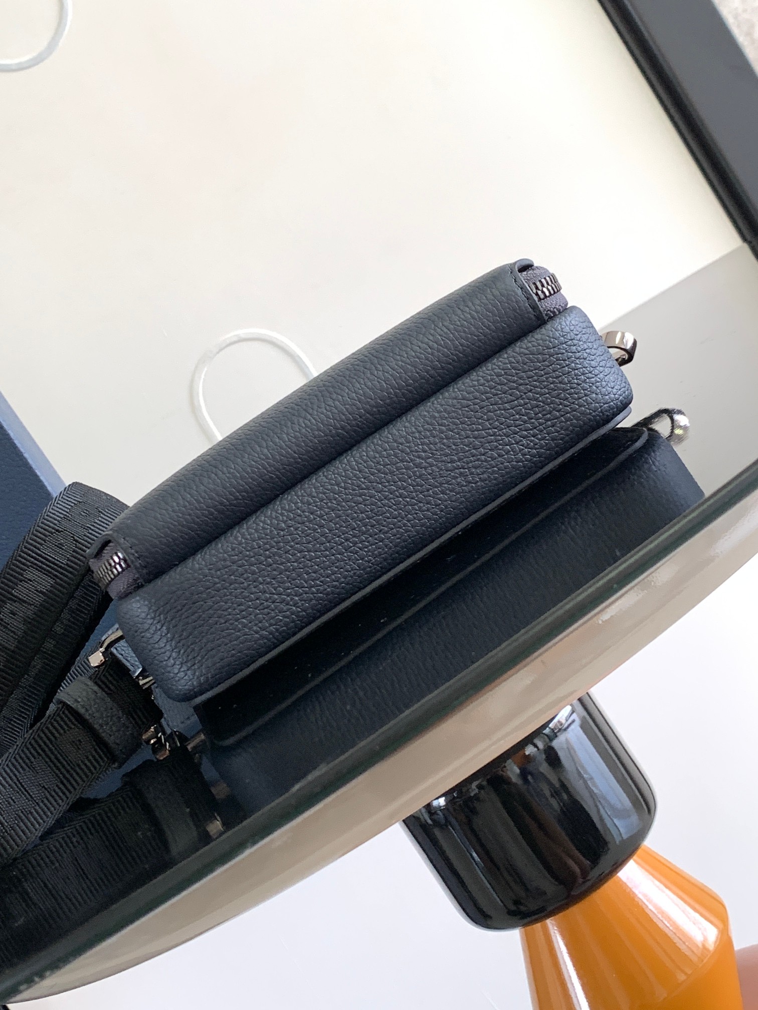 Diro Essentials Bag-17*12.5CM
