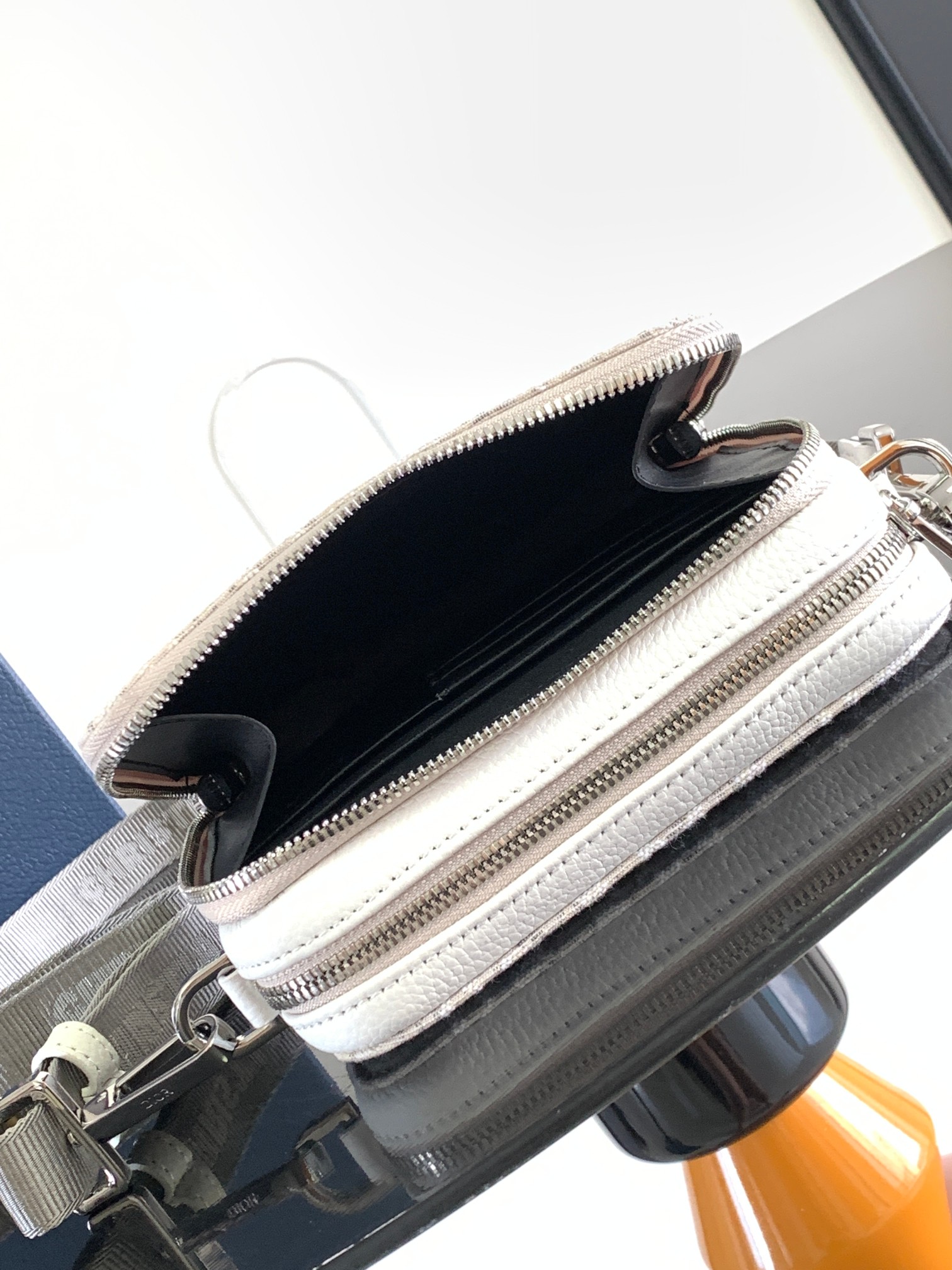 Diro Essentials Bag-17*12.5CM