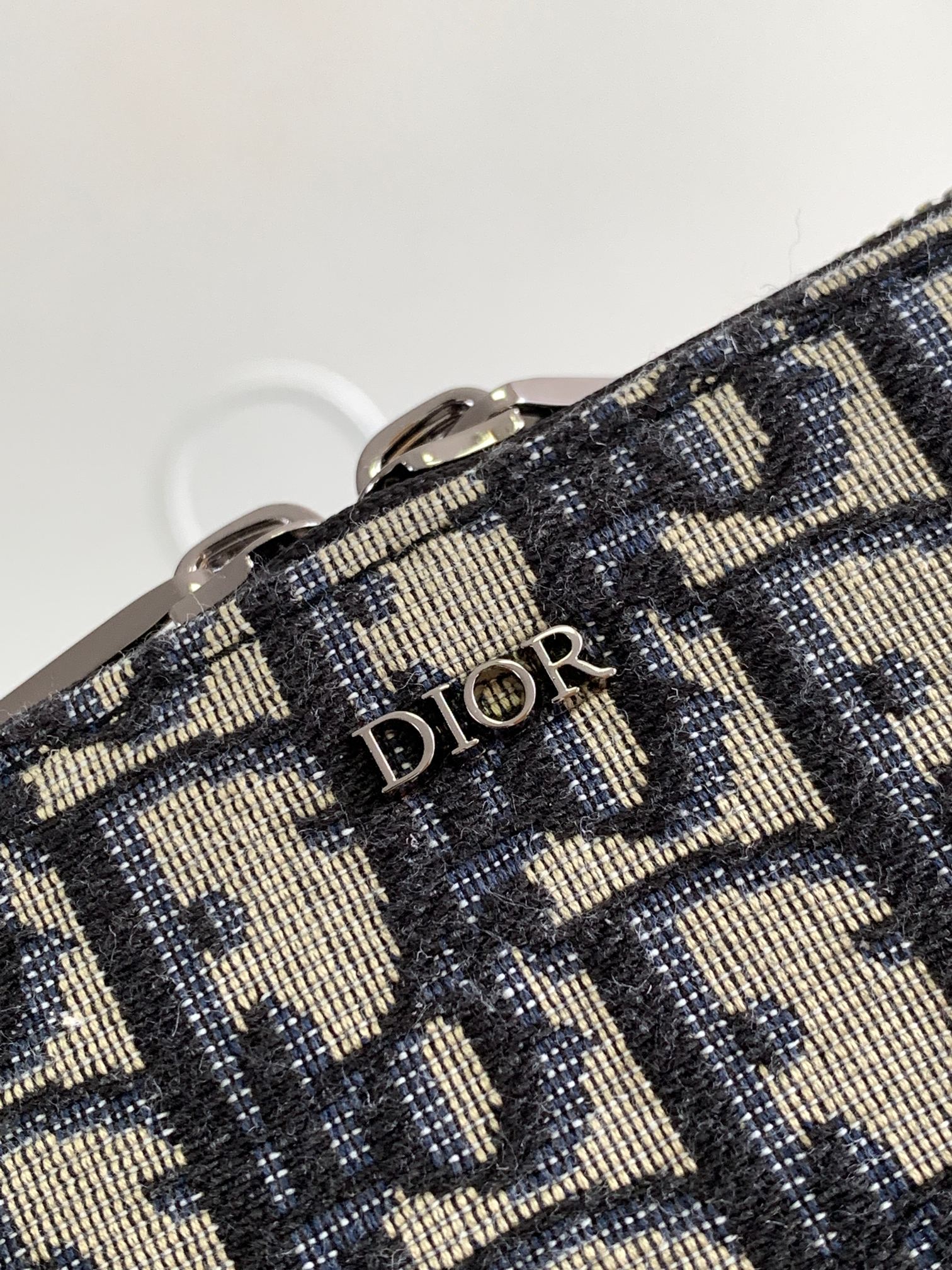 Diro Essentials Bag-17*12.5CM