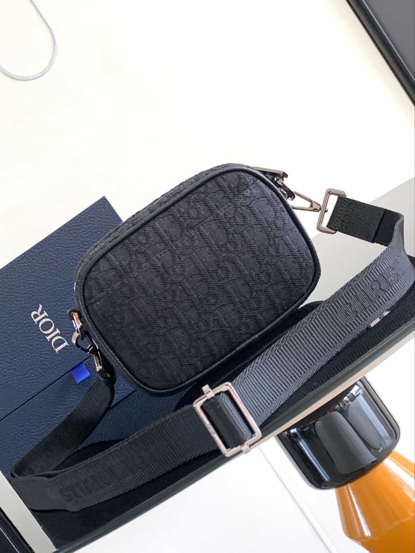 Diro Safari Messenger Bag-17 x 12.5 x 4CM