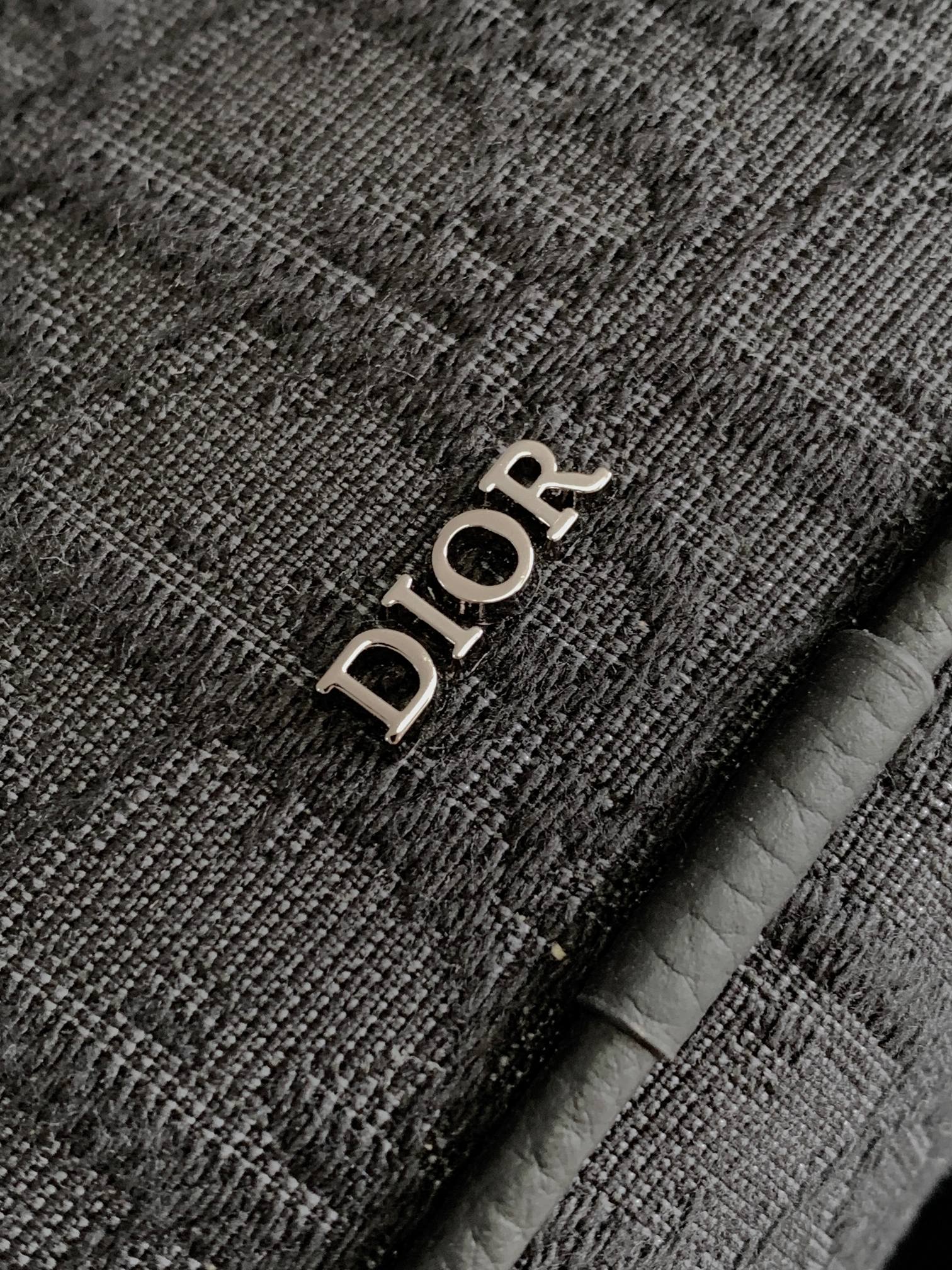 Diro Safari Messenger Bag-17 x 12.5 x 4CM
