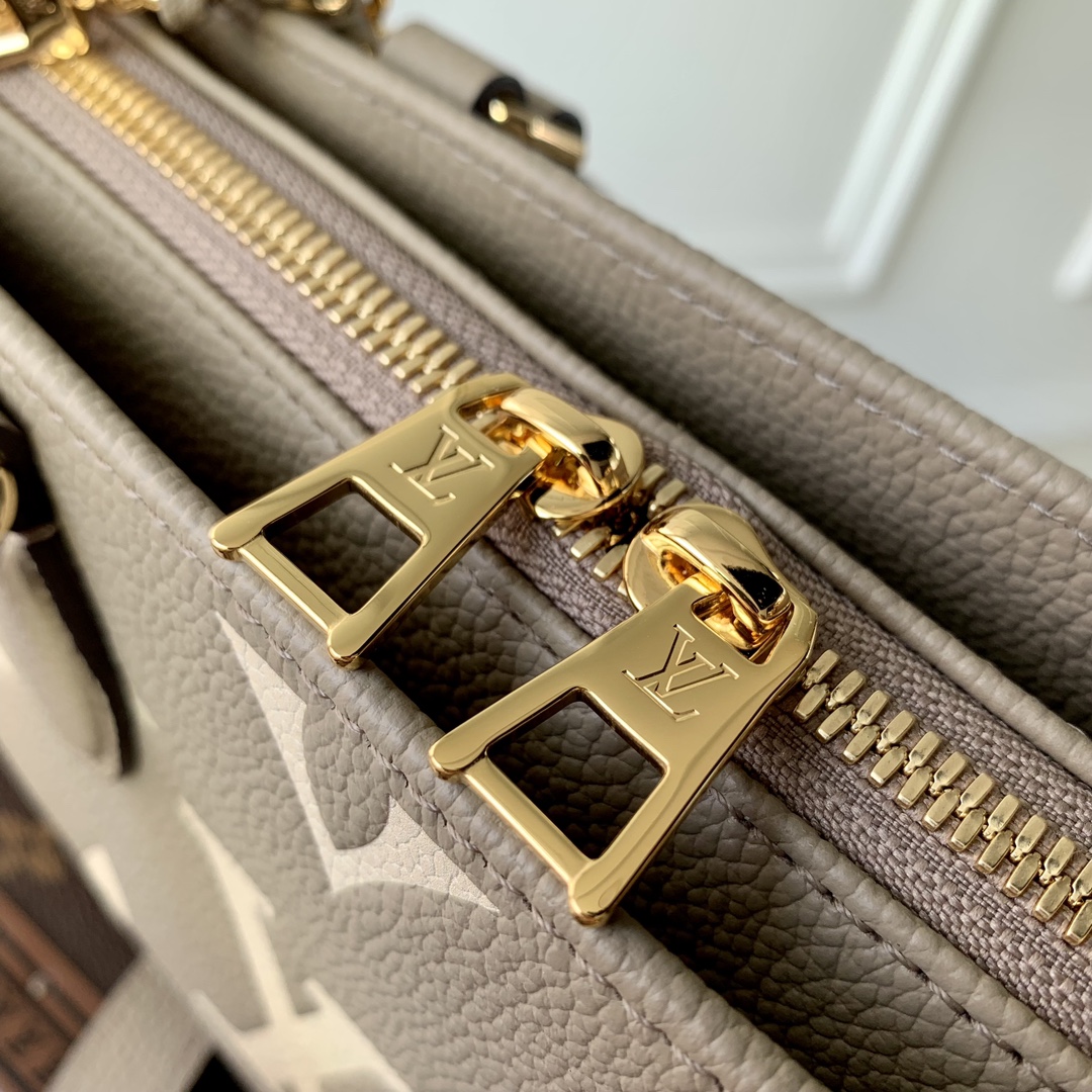 Louis Vuitton OnTheGo East West Handbag-M23640-25*13*10CM