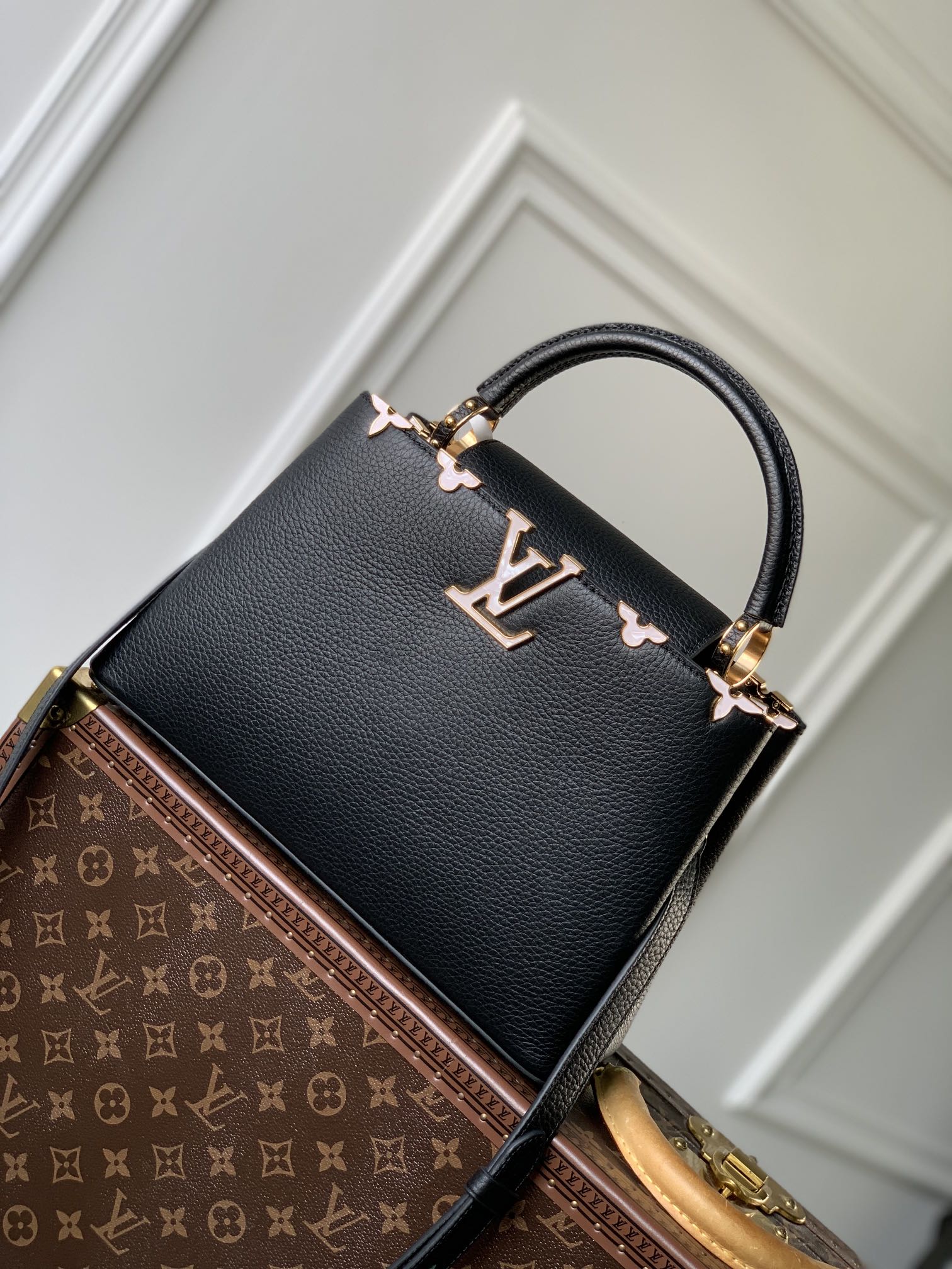 Louis Vuitton Capucines Bag-31.5*20*11CM