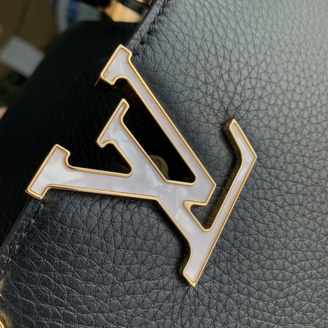 Louis Vuitton Capucines Bag-31.5*20*11CM
