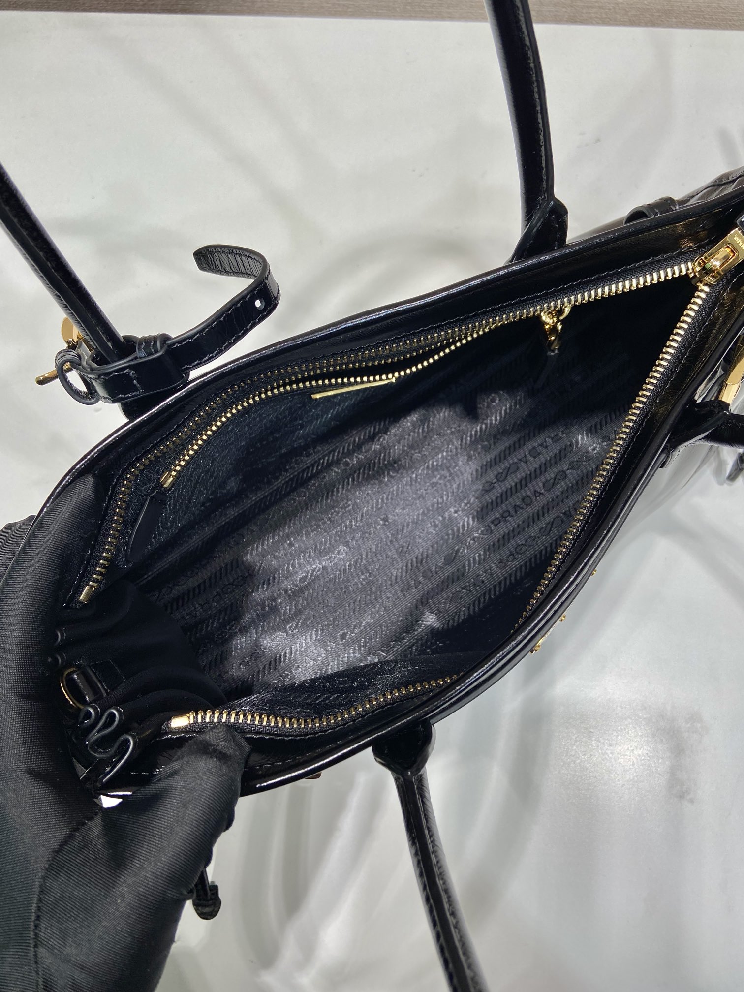 Prada LusSolf 1BA426 Crossbody Bag-32*15.5*12M