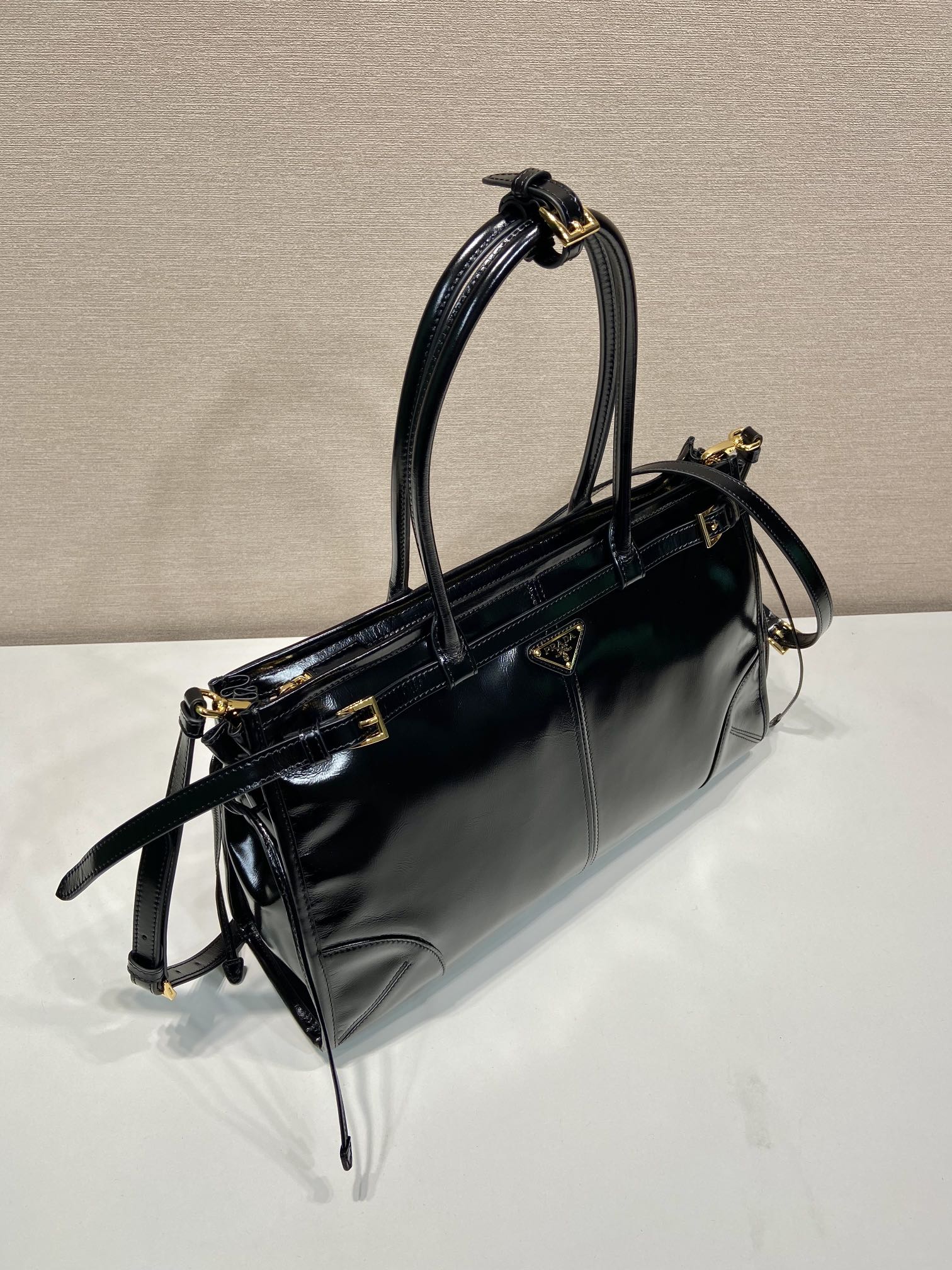 Prada LusSolf 1BA433 Crossbody Bag-38*30*12M Prada LusSolf 1BA433 Crossbody Bag-38*30*12M