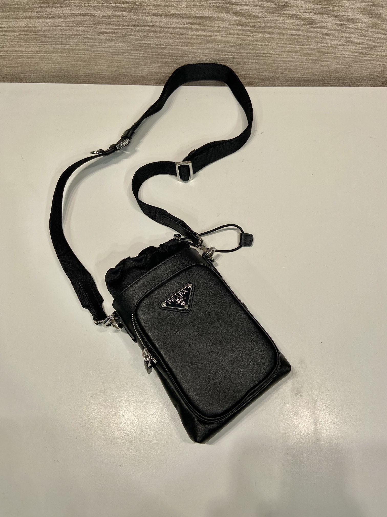 Prada Mobile Phone Bag -13*18M Prada Mobile Phone Bag -13*18M