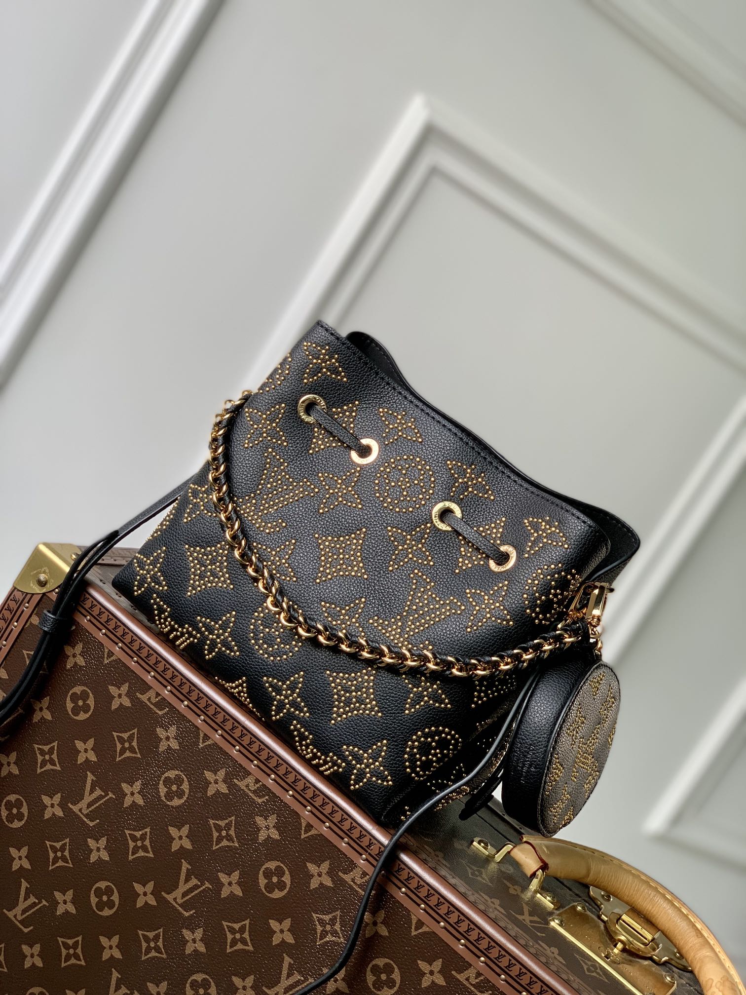 Louis Vuitton Bella Tote Bag-19 x 22 x 14CM