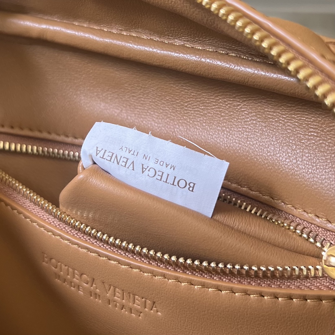 Bottega Veneta Getaway Bag-23.5×17.5x9CM