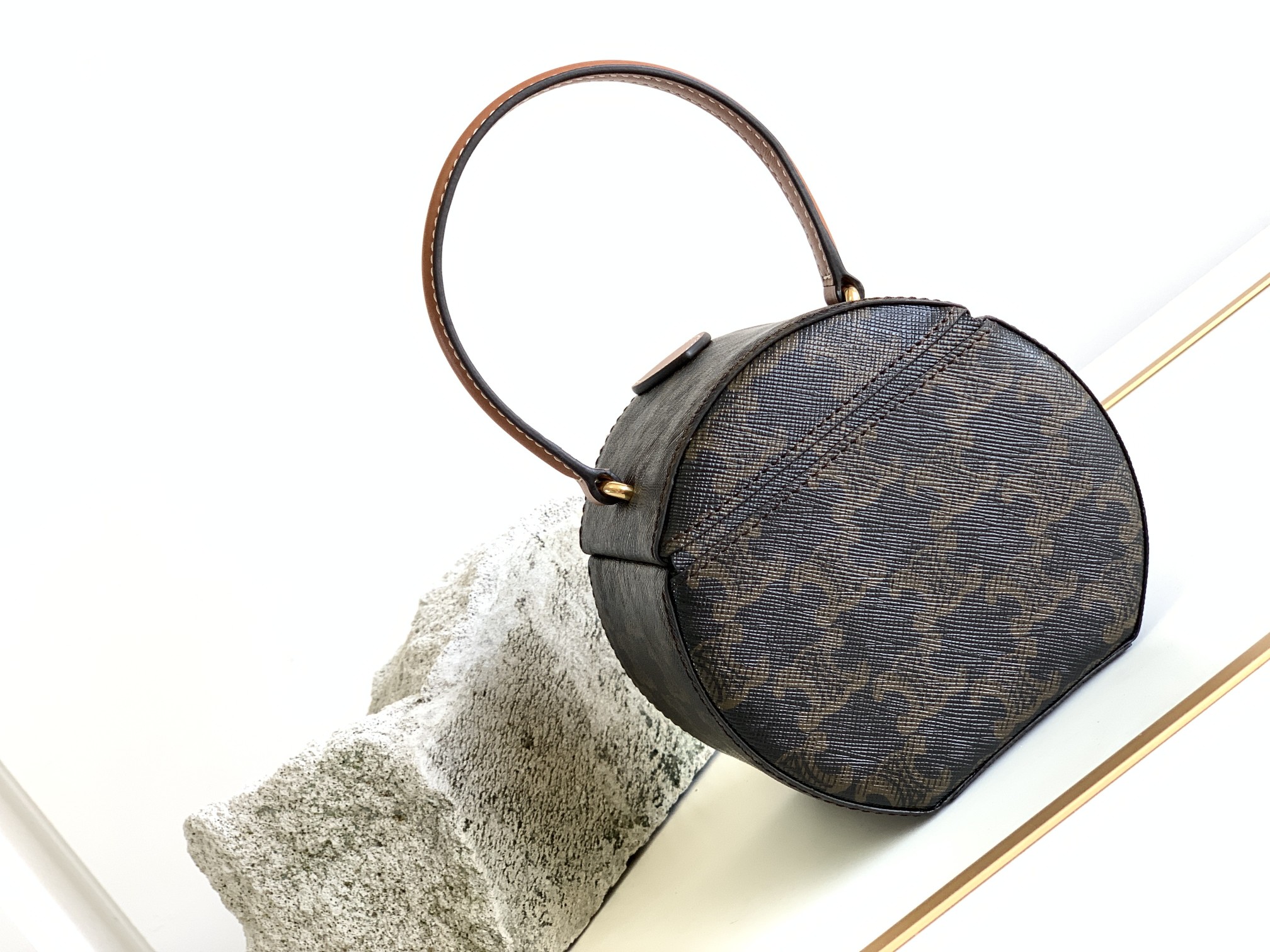 Celin* Round Box Triomphe Bag-12x12x9CM