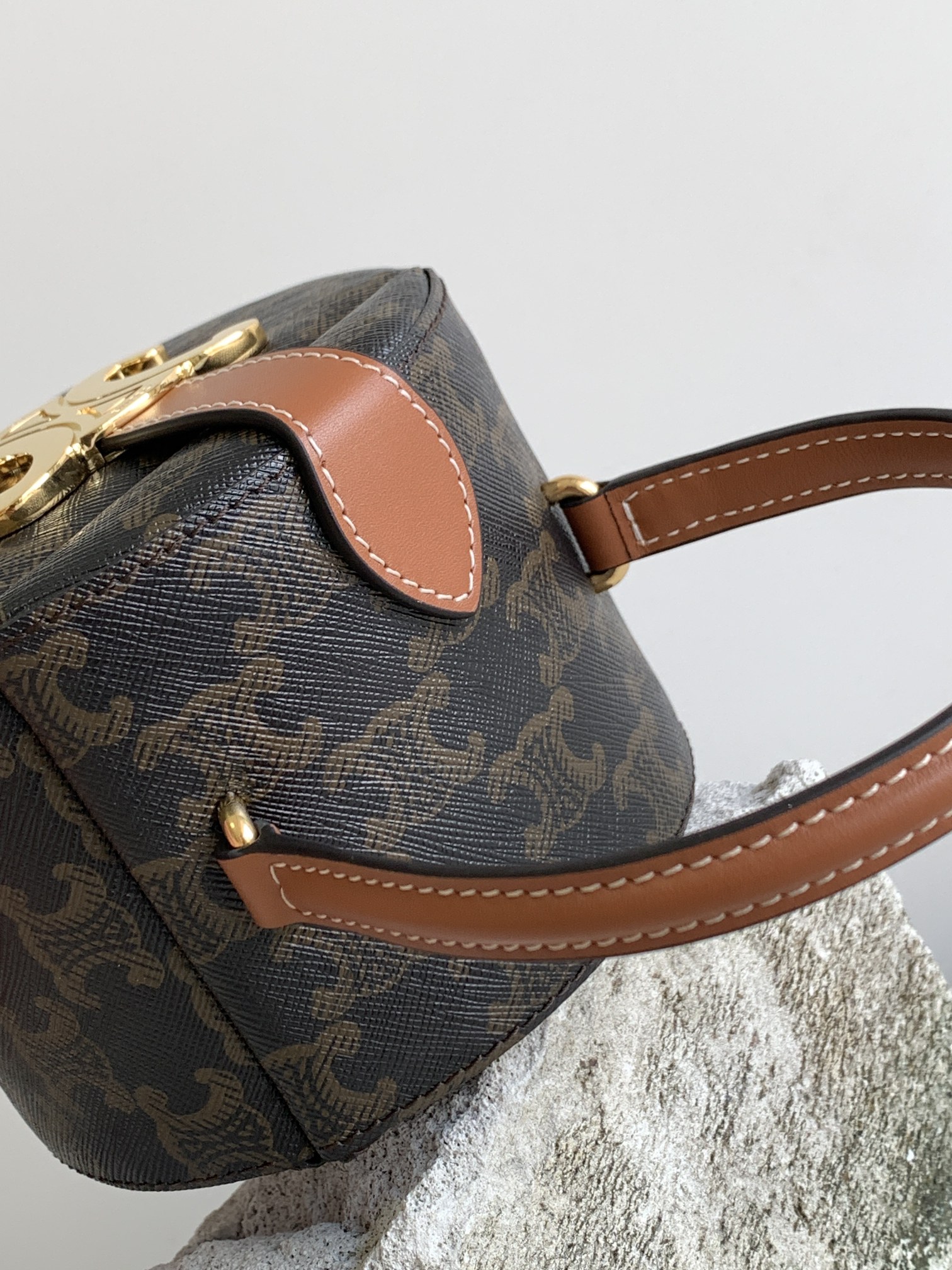 Celin* Round Box Triomphe Bag-12x12x9CM