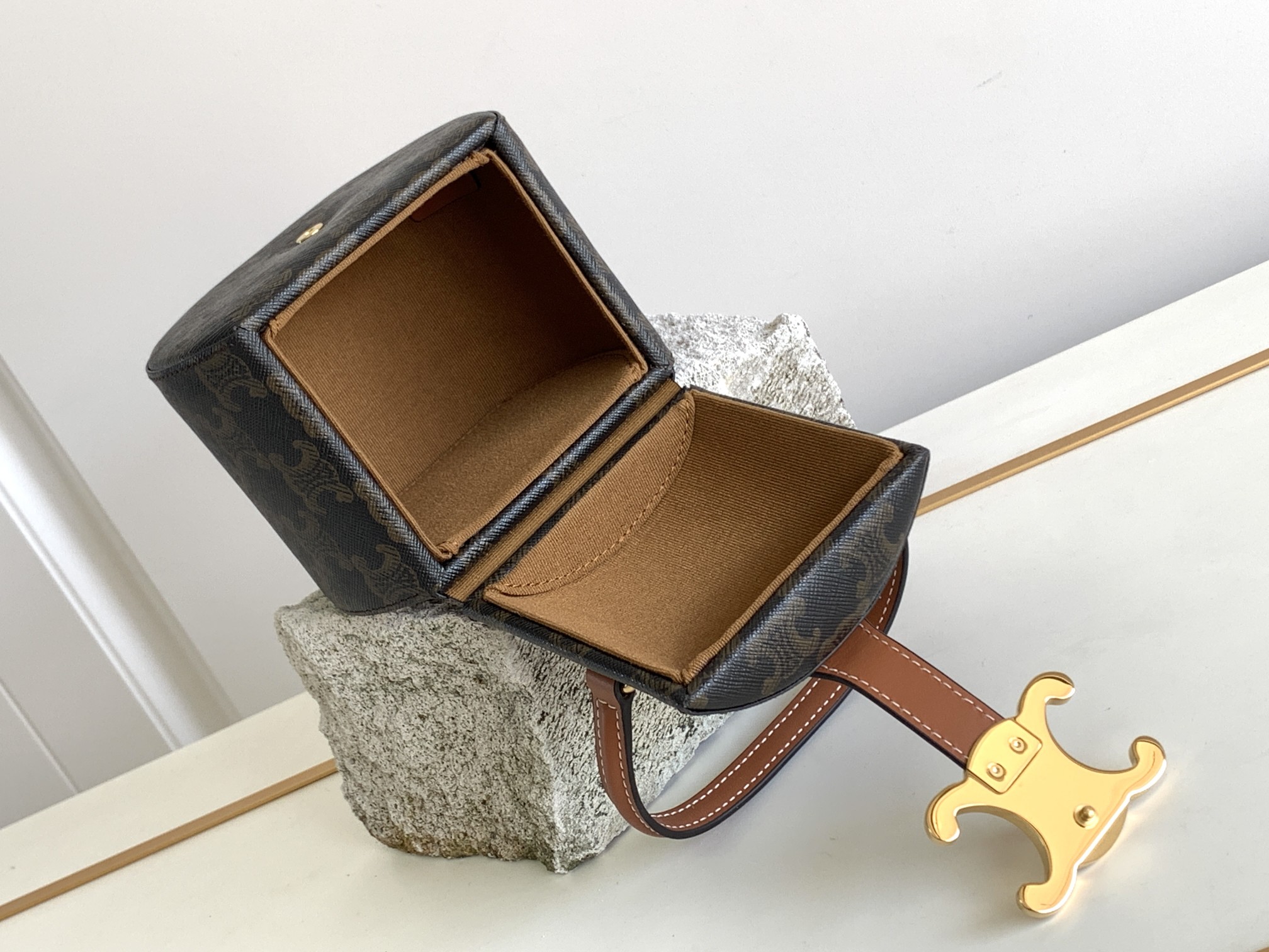 Celin* Round Box Triomphe Bag-12x12x9CM